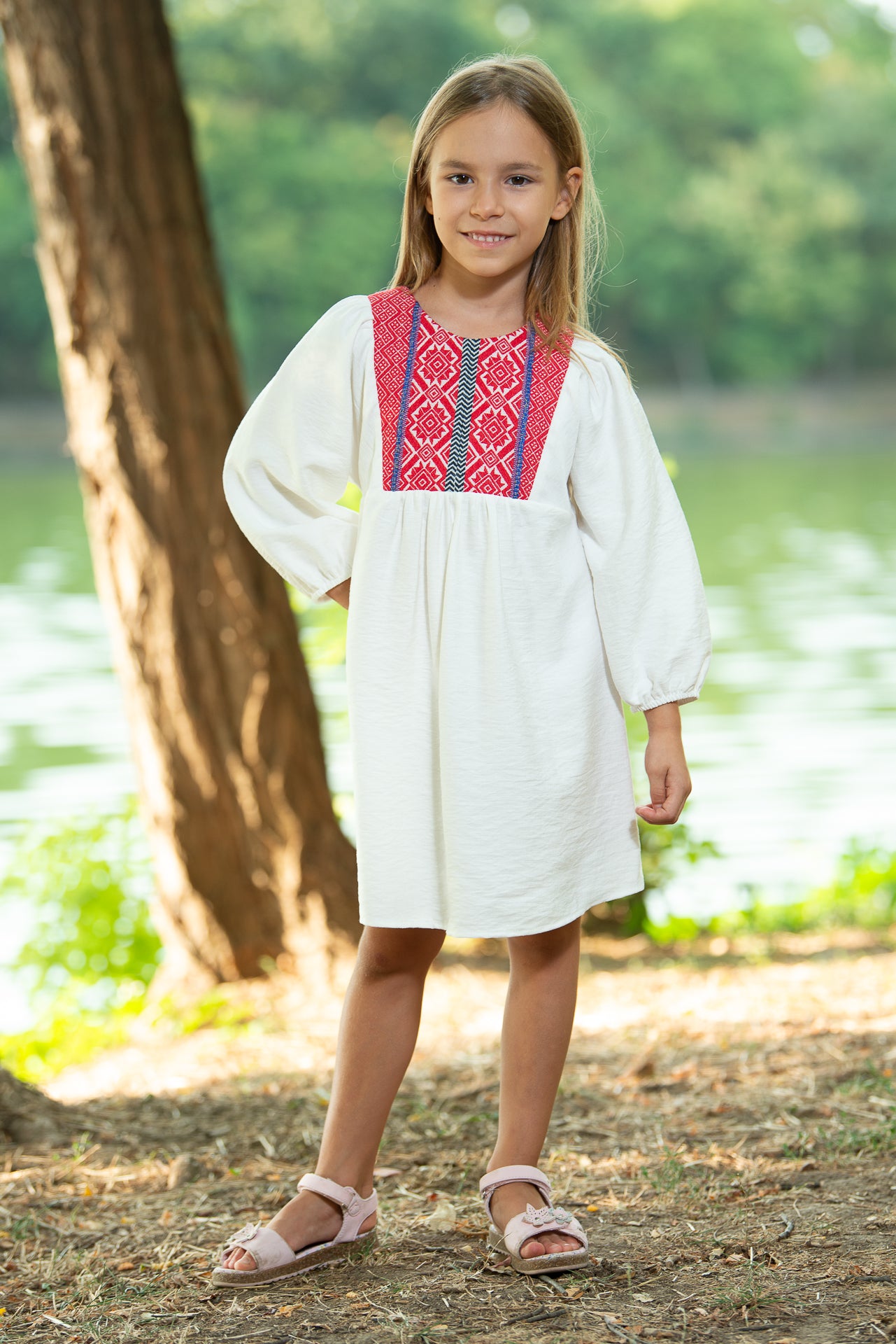 Rochita traditionala Marta de fetite 9 luni - 7 ani