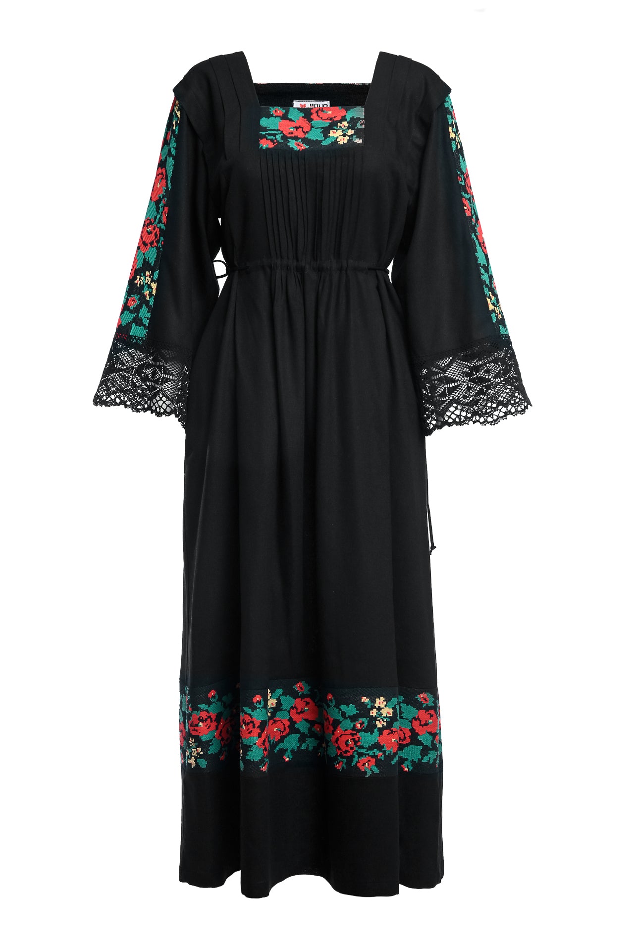 Rochie tradițională din in cu jacquard țesut și dantelă românească