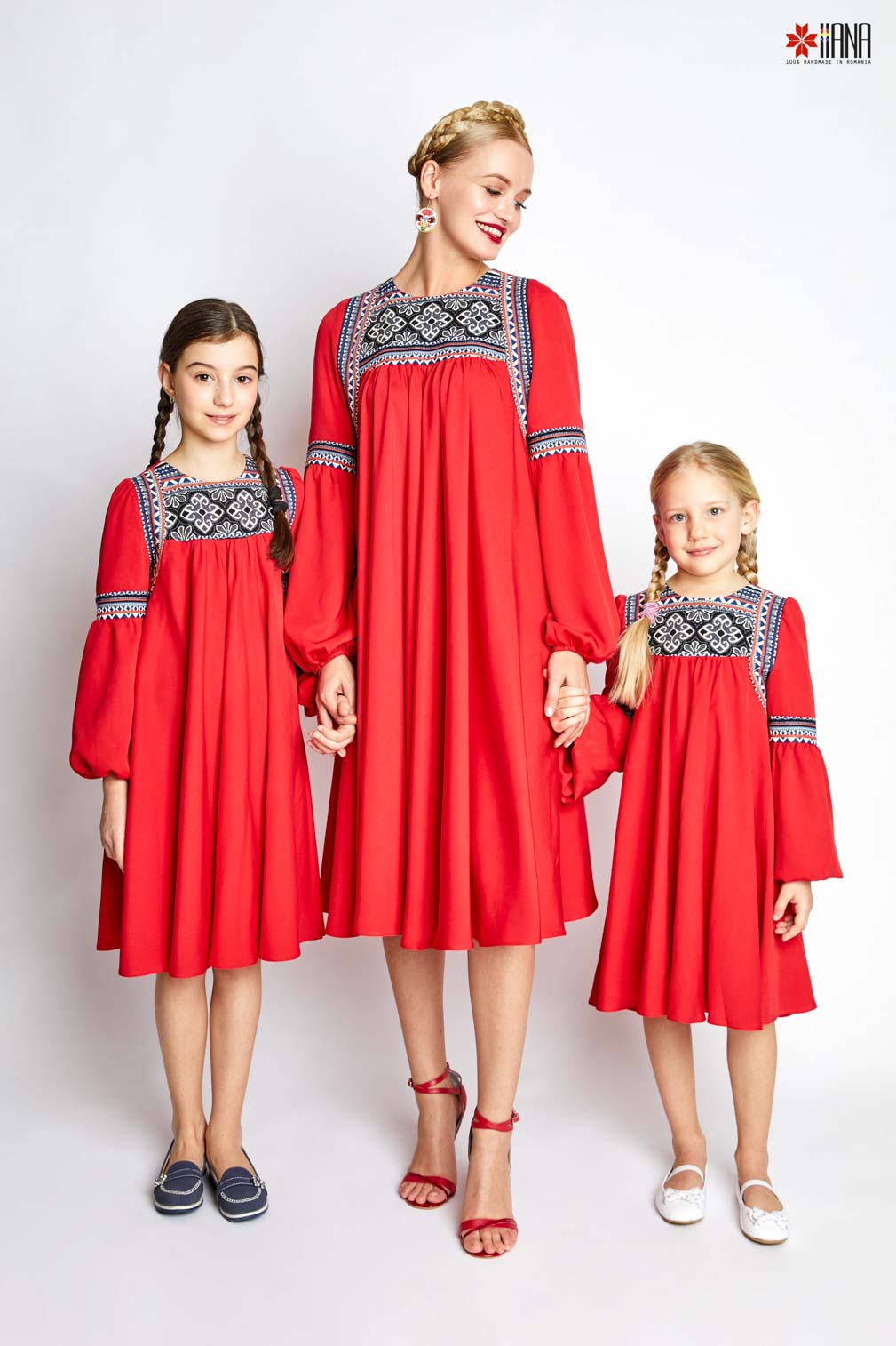 Rochita traditionala fetite Rosie Mini 9 luni - 7 ani