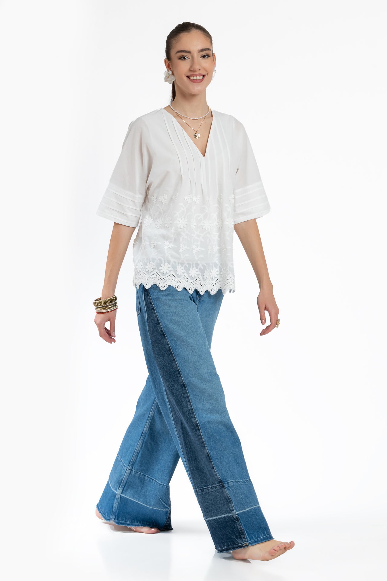 Bluza kimono albă din batist de bumbac și broderie tridimensională