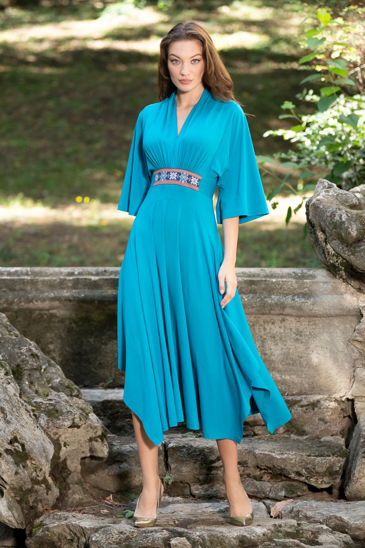 Rochia turcoaz din jerseu