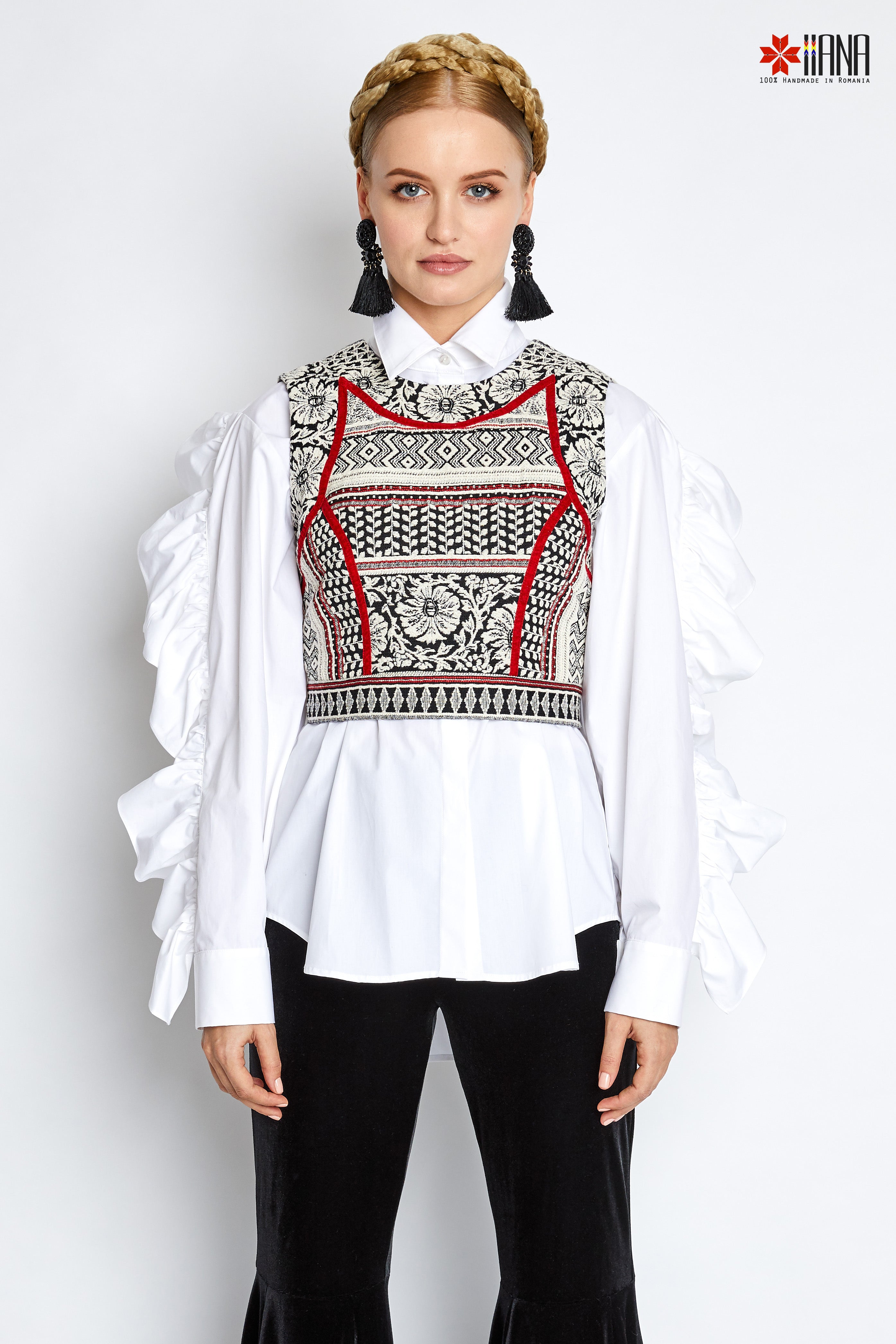 Pieptar cu Dichis Dama Tesut Cu Motive Florale si Geometrice Traditionale