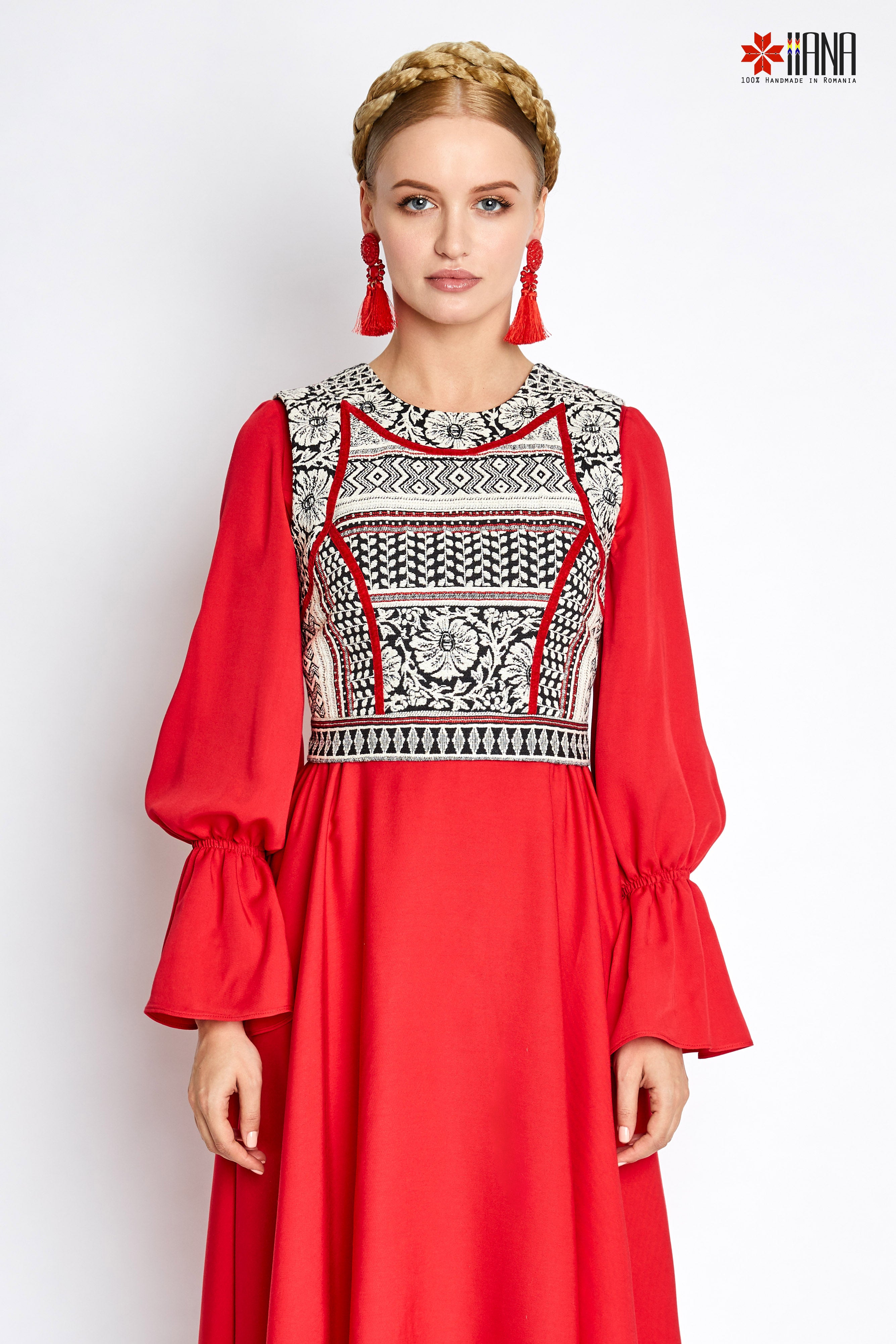 Pieptar cu Dichis Dama Tesut Cu Motive Florale si Geometrice Traditionale