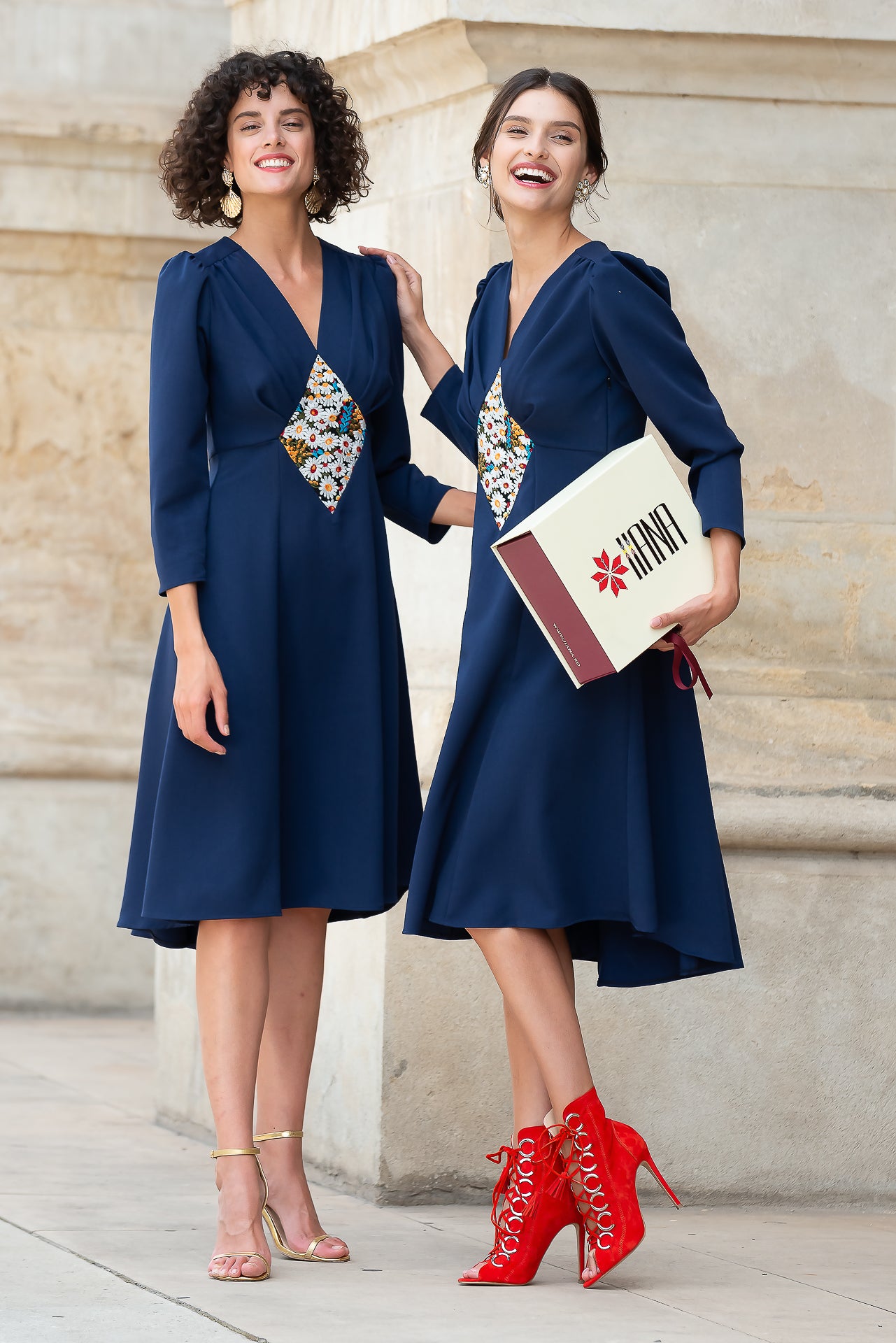 Rochia din stofă bleumarin Medeea