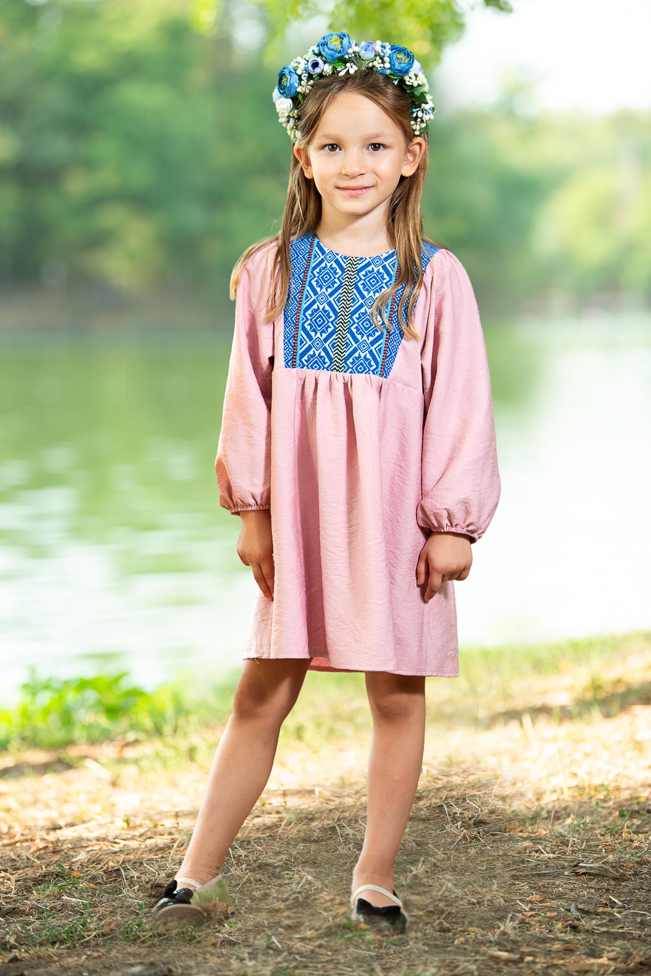 Rochita traditionala fetite roz Maria 8 - 15 ani