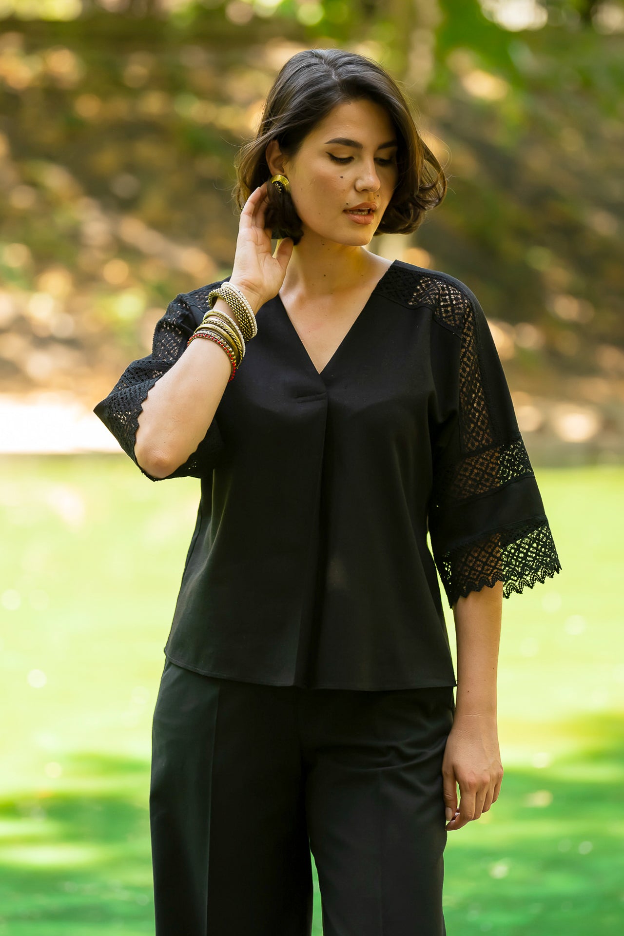 Bluza chimono neagra cu dantela traditionala