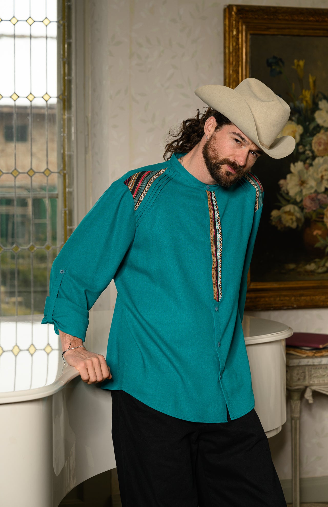 Cămașă bărbătească turcoaz cu motive tradiționale