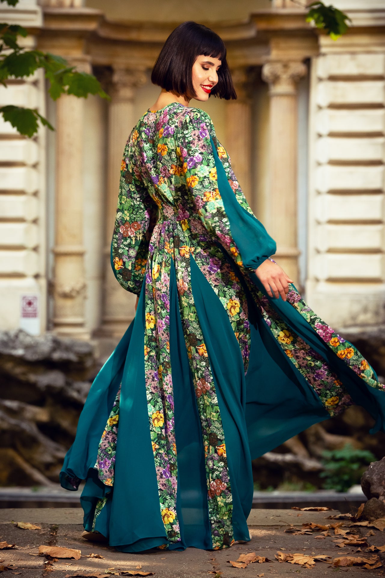 Rochie Statuara Verde cu Flori