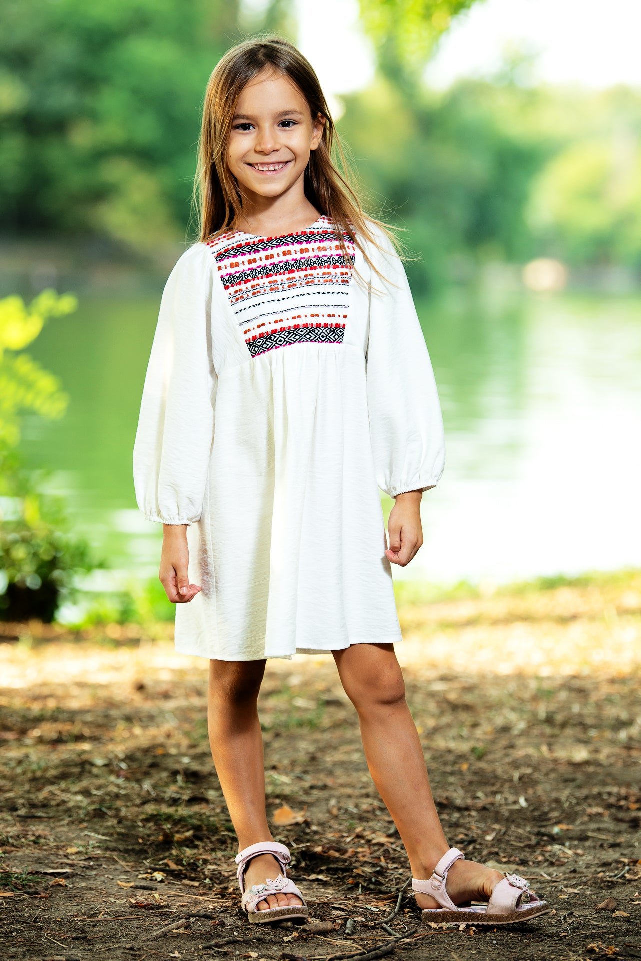 Rochita traditionala fetite Smaranda 9 luni - 7 ani