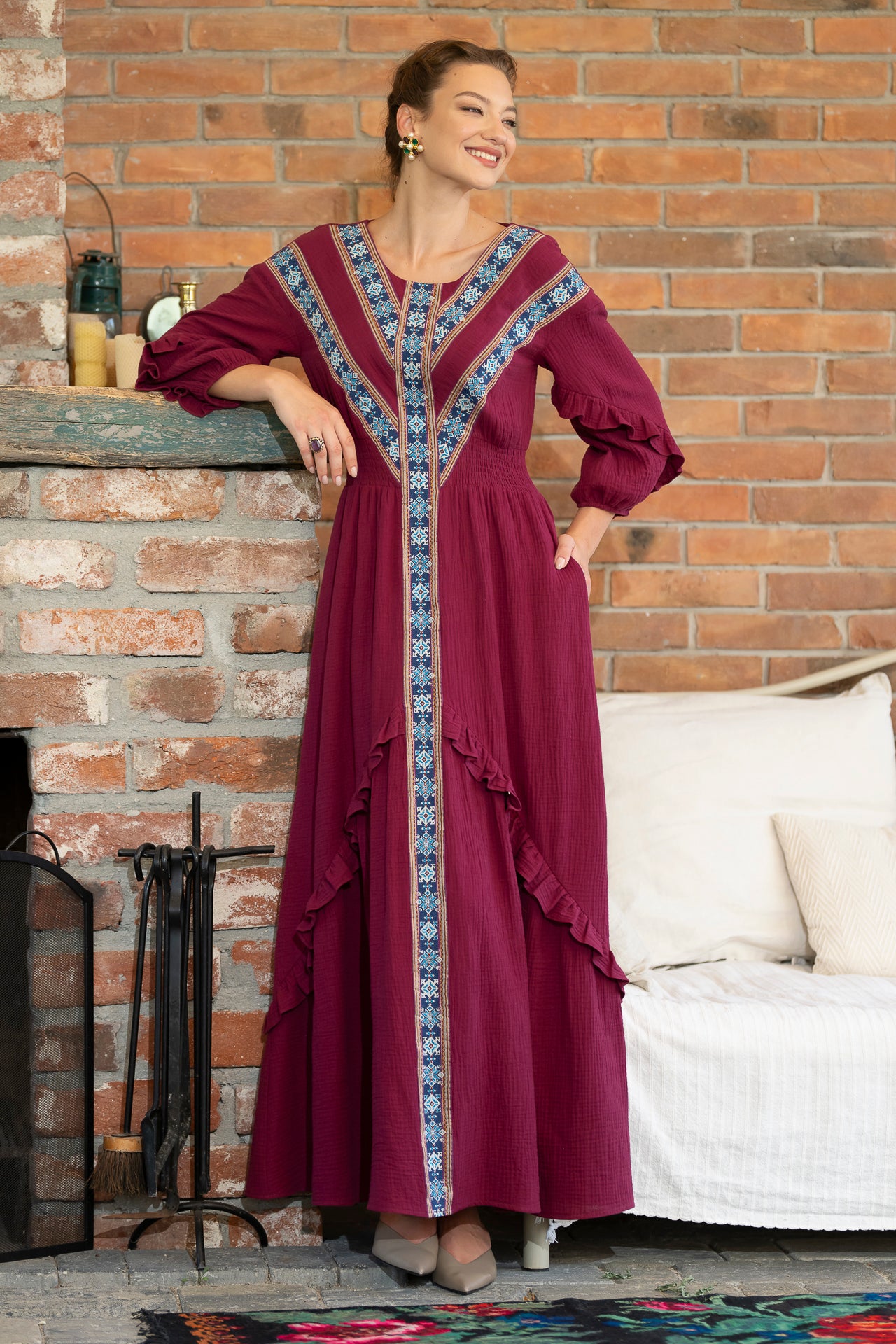 Rochia lungă Pomul Vieții burgundi