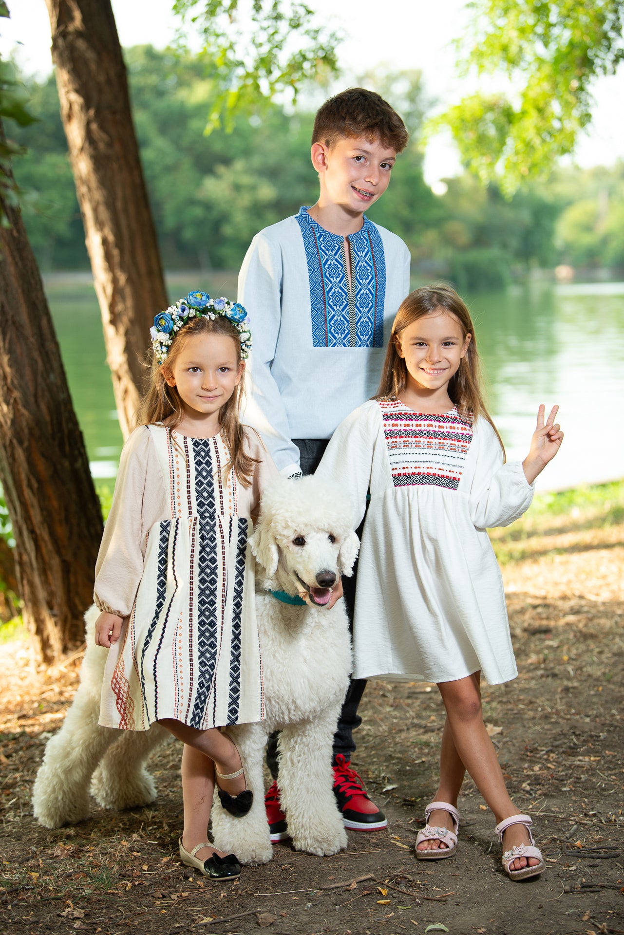 Rochita traditionala fetite crem Greta 9 luni - 7 ani