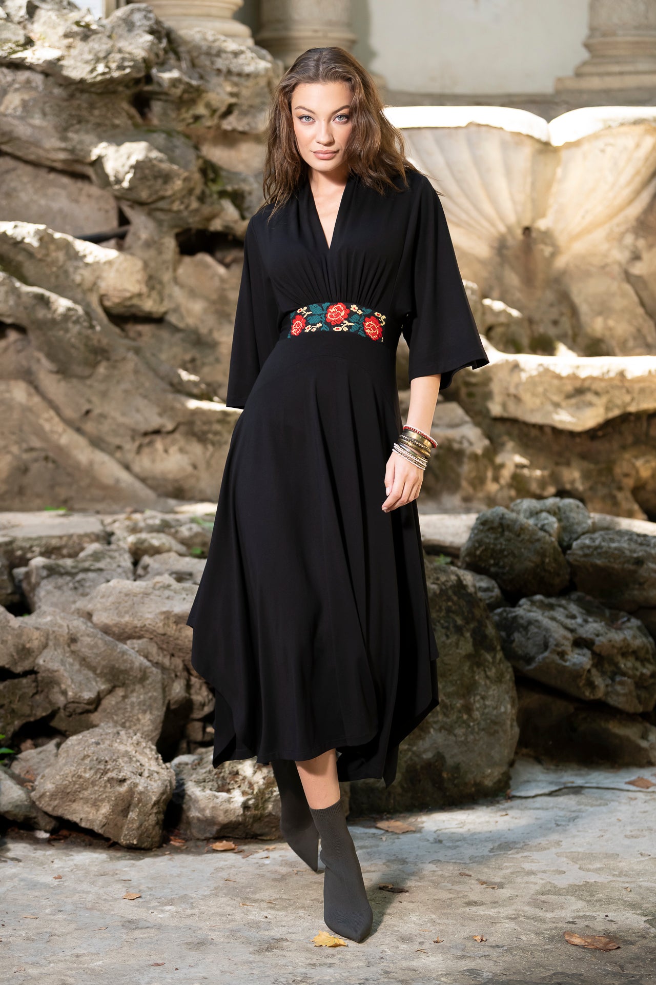 Rochie neagră din jerseu