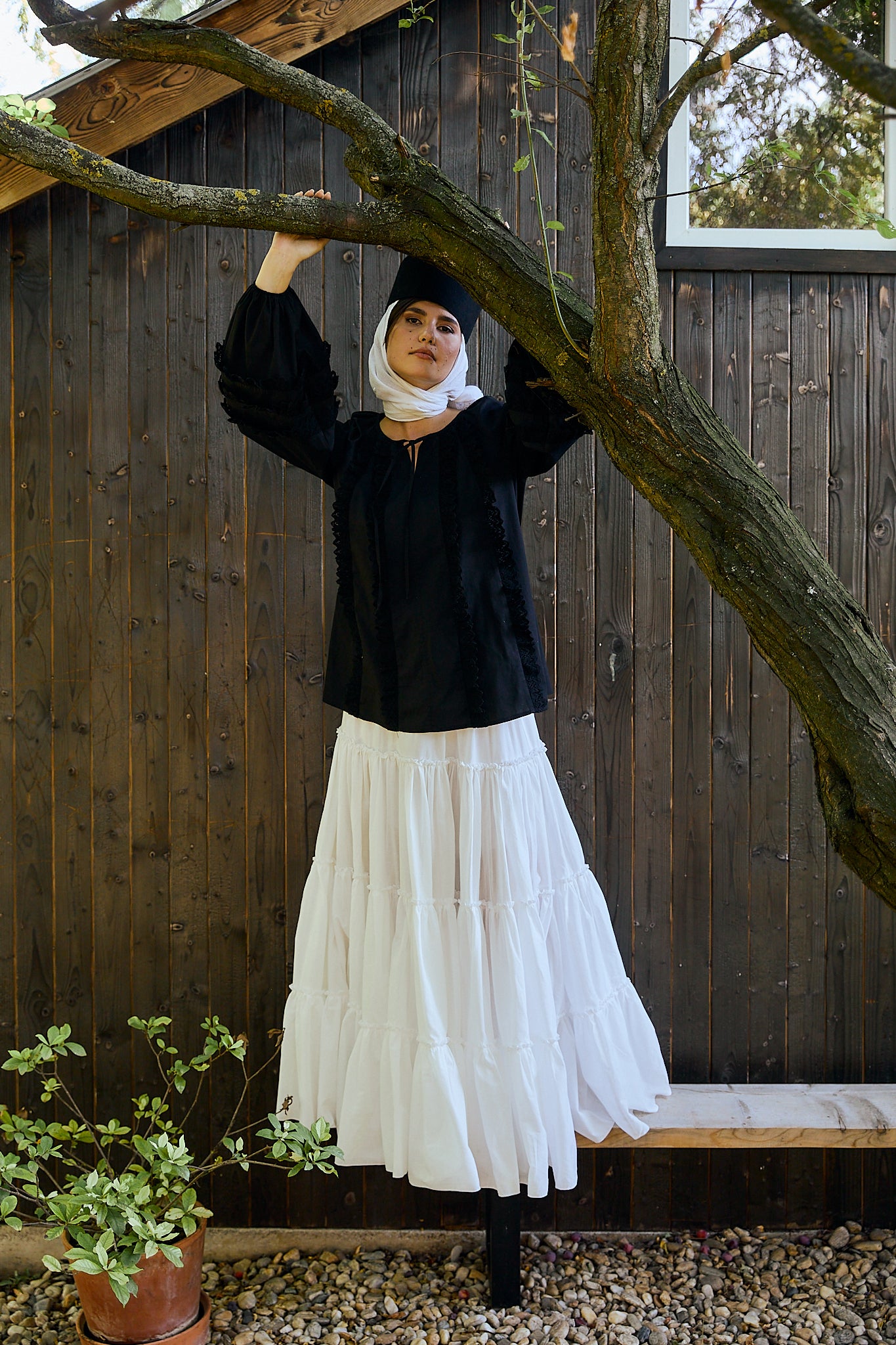 Ia Stilizata Din In Negru Astrid