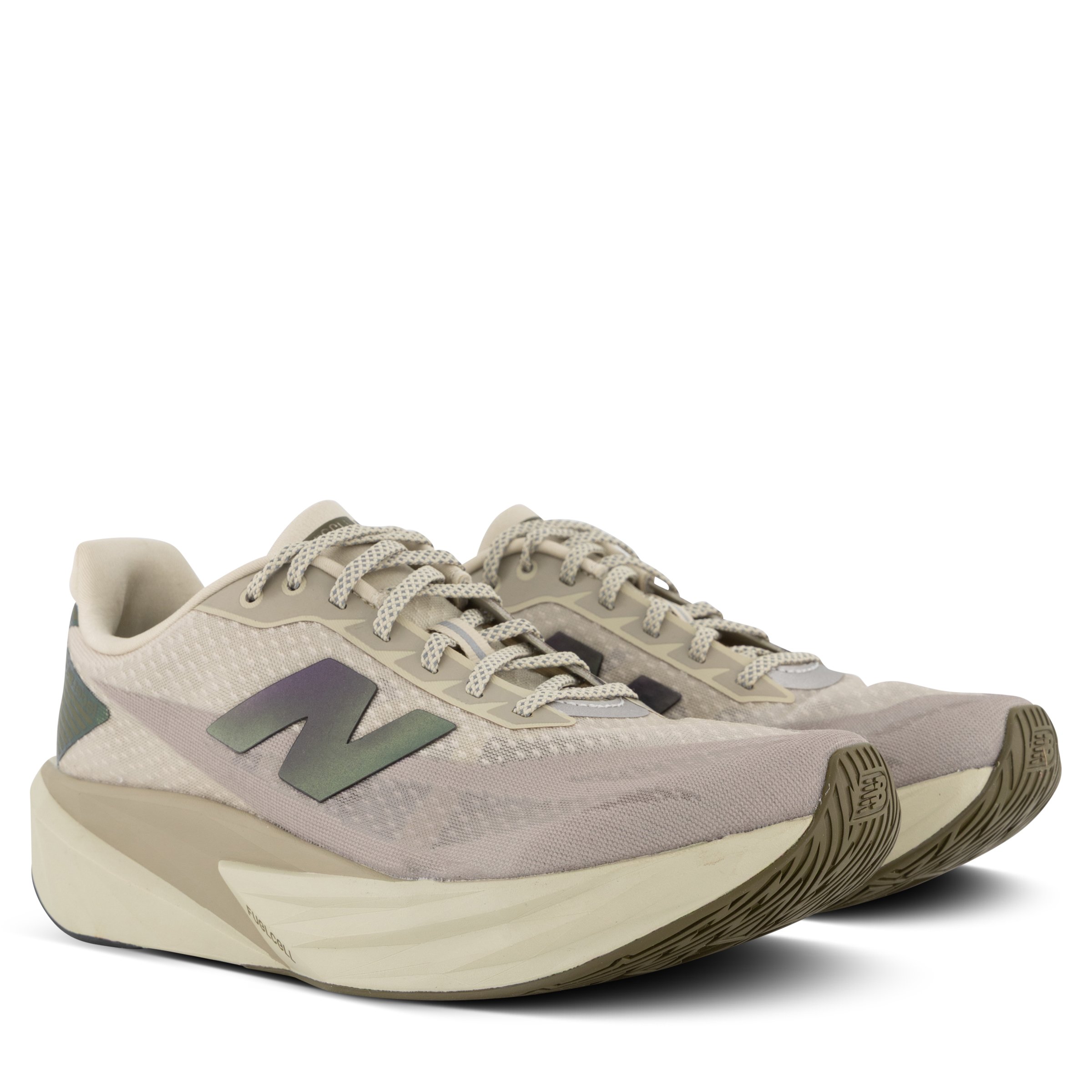 New Balance FuelCell Rebel V5