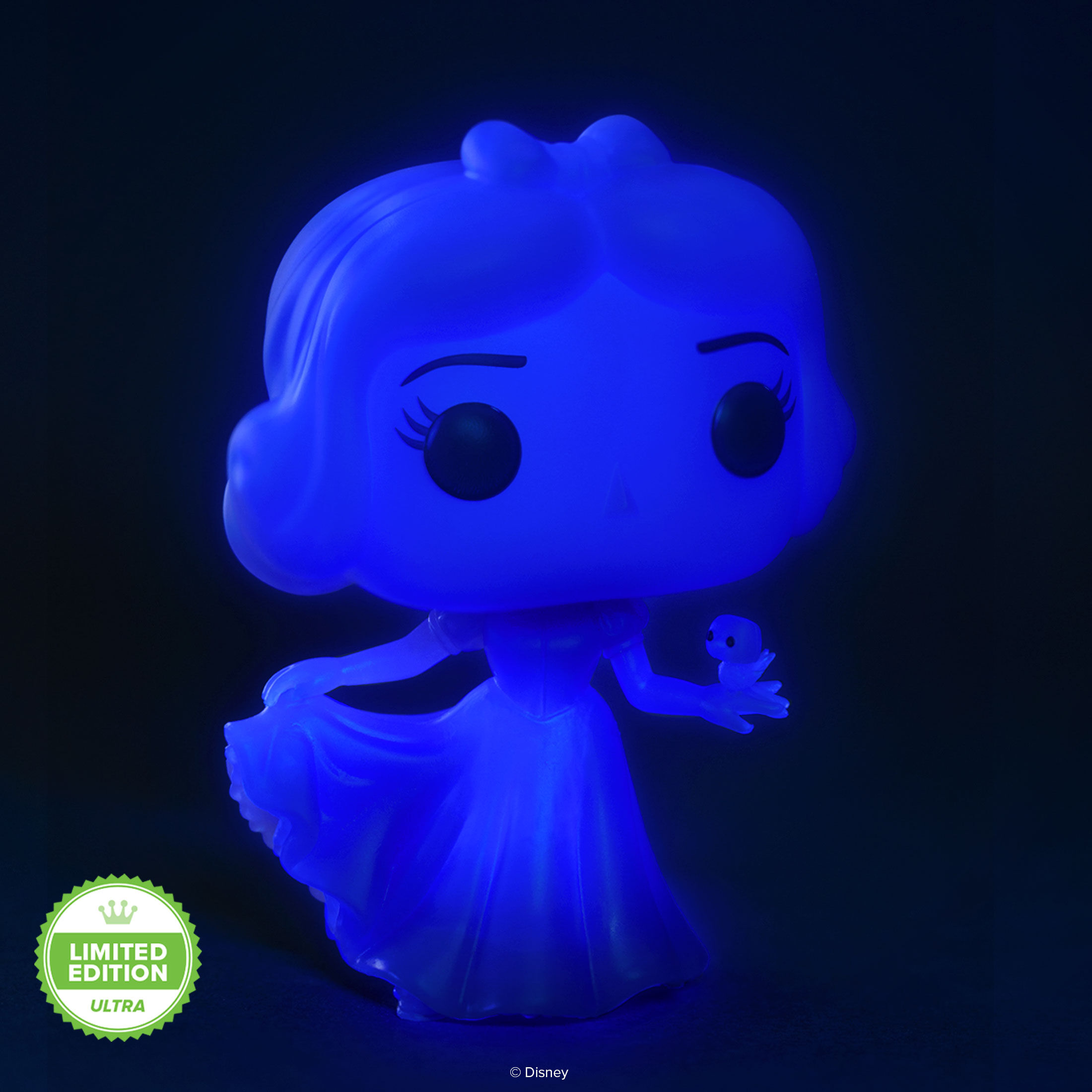 Pop! Snow White (Translucent Blue) (Glow) with Pop! Protector