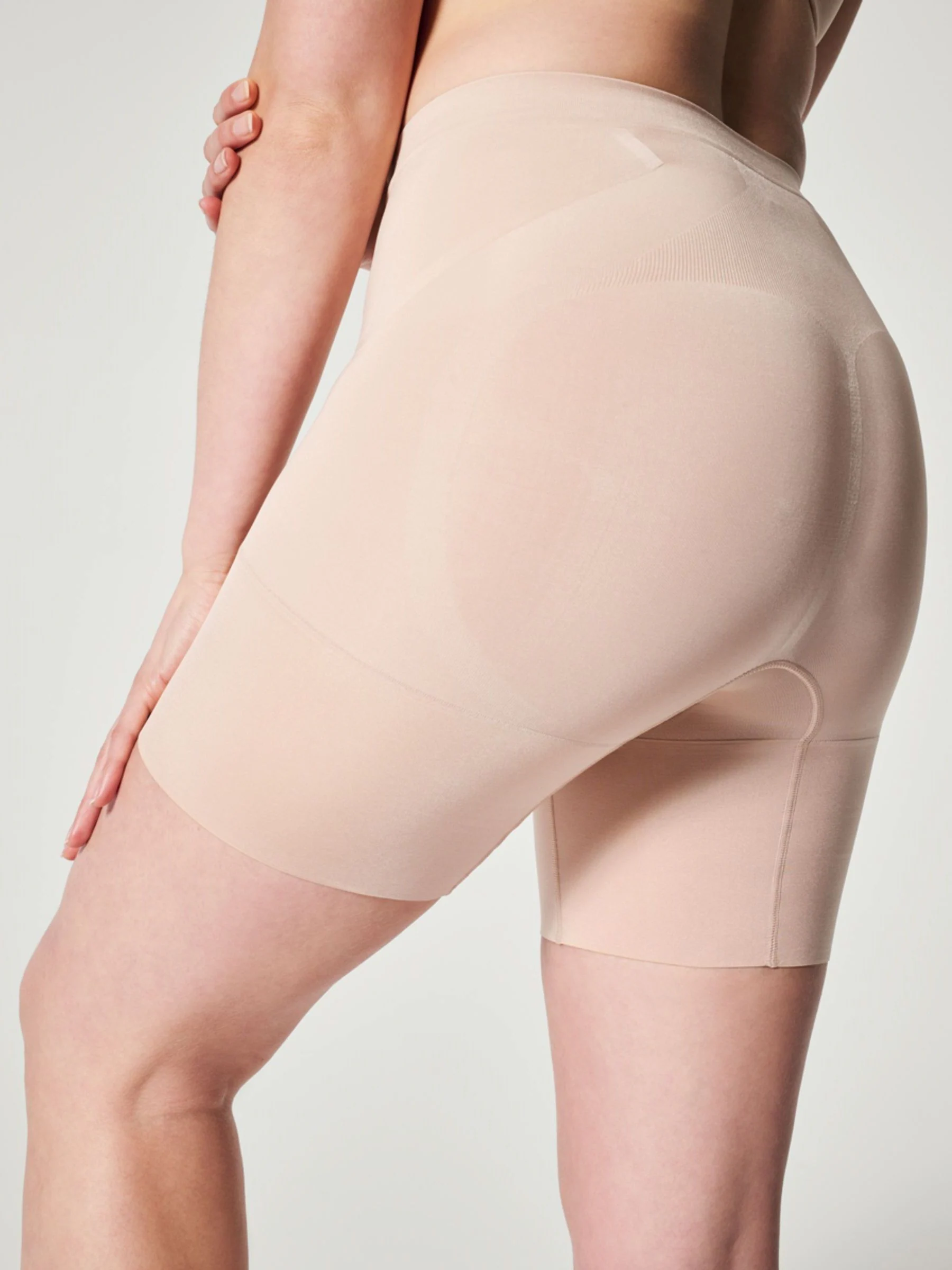 SPANX Light Nude High Waist SPANXsculpt™ OnCore High-Waisted Mid-Thigh Short