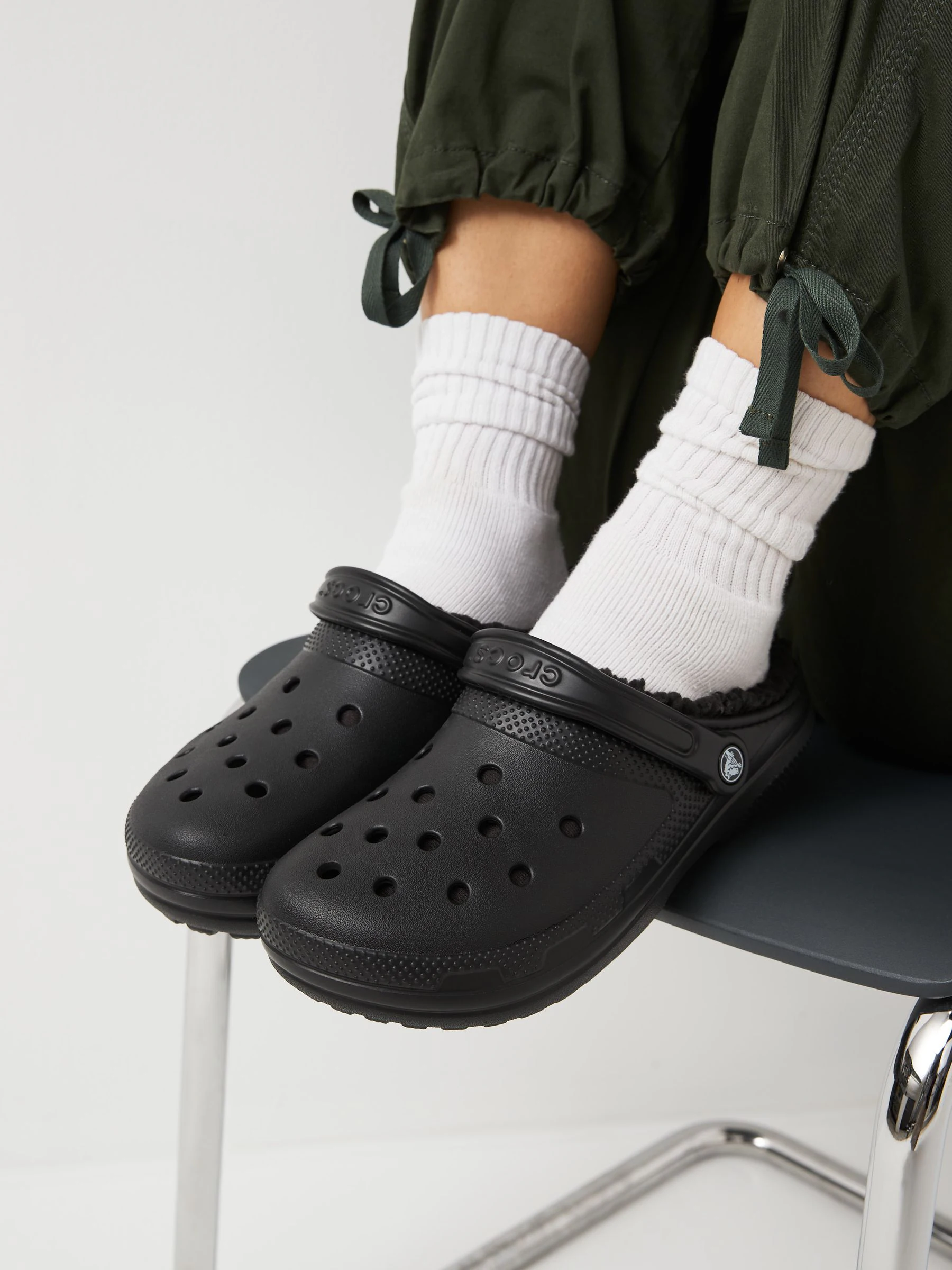 Crocs Black Adult Classic Fleece Lined Clogs