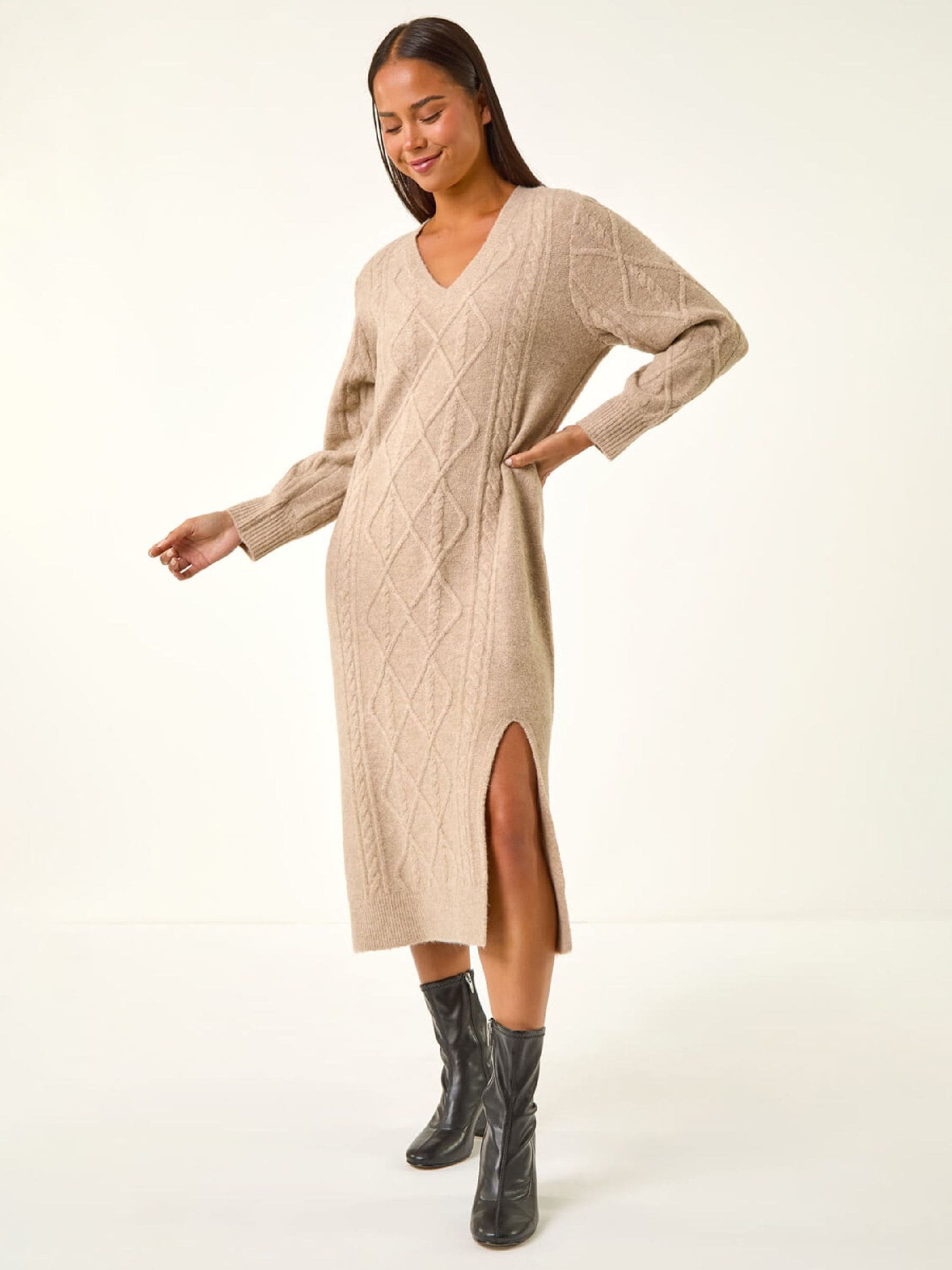 Roman Natural Petite V-Neck Knit Midi Dress