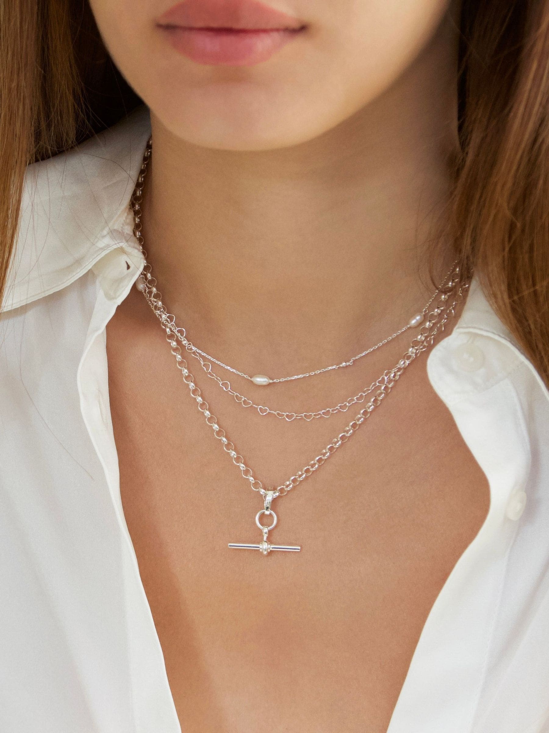 Carrie Elizabeth Silver Tone T Bar Chain Necklace