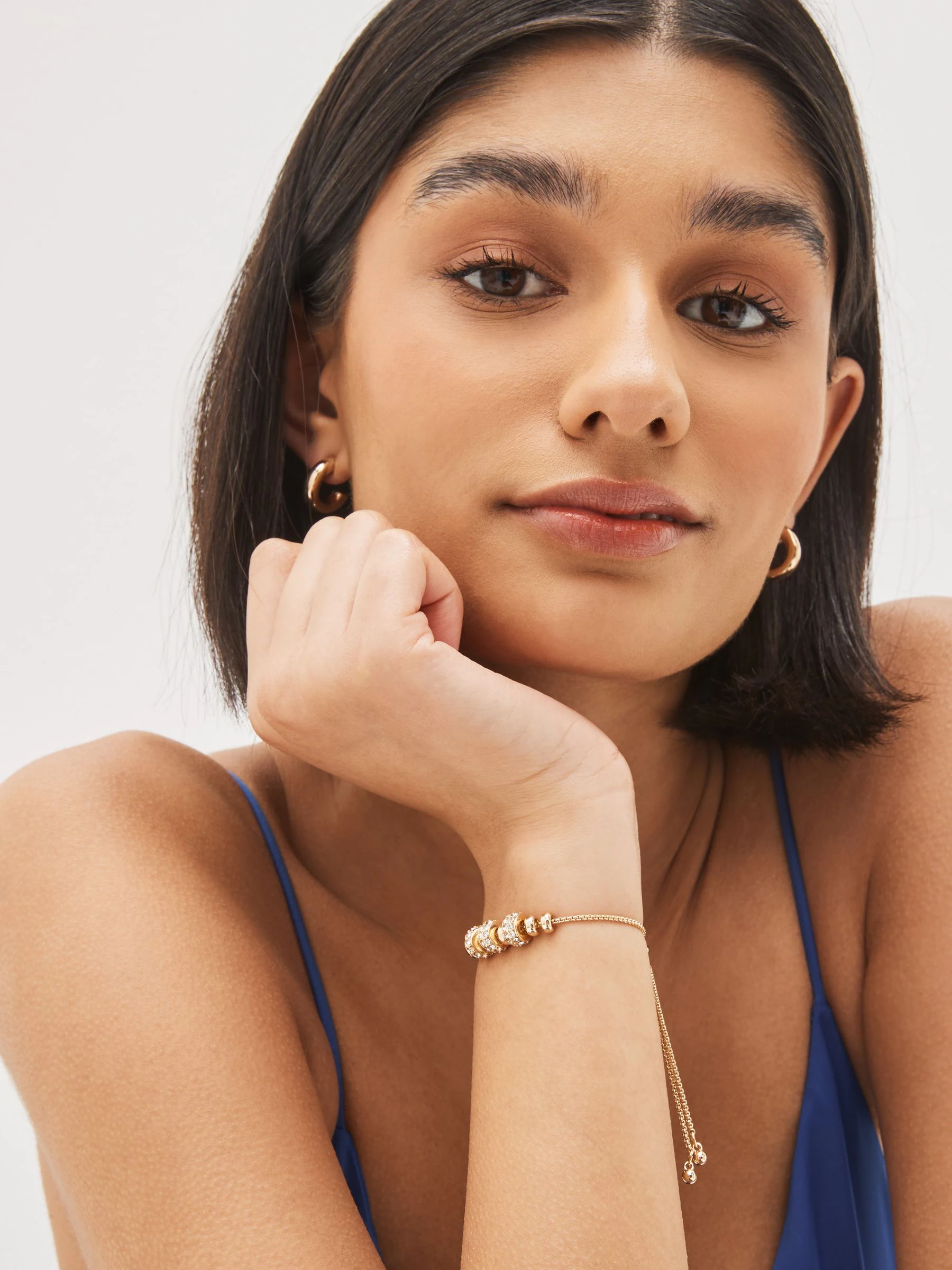 Gold Tone Sparkle Popcorn Beaded Pully Bracelet