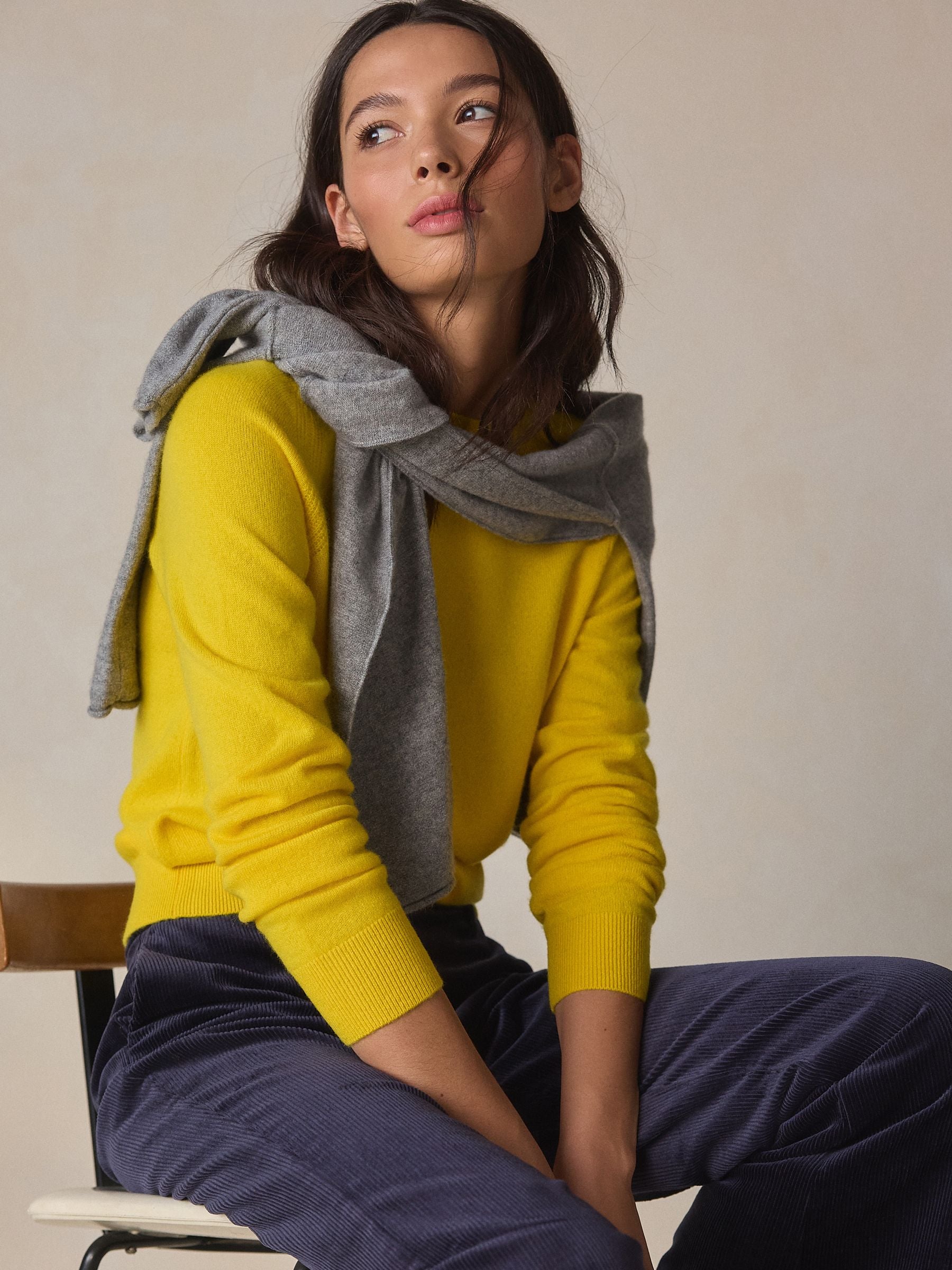 Yellow N. Premium 100% Cashmere Crew Neck Jumper