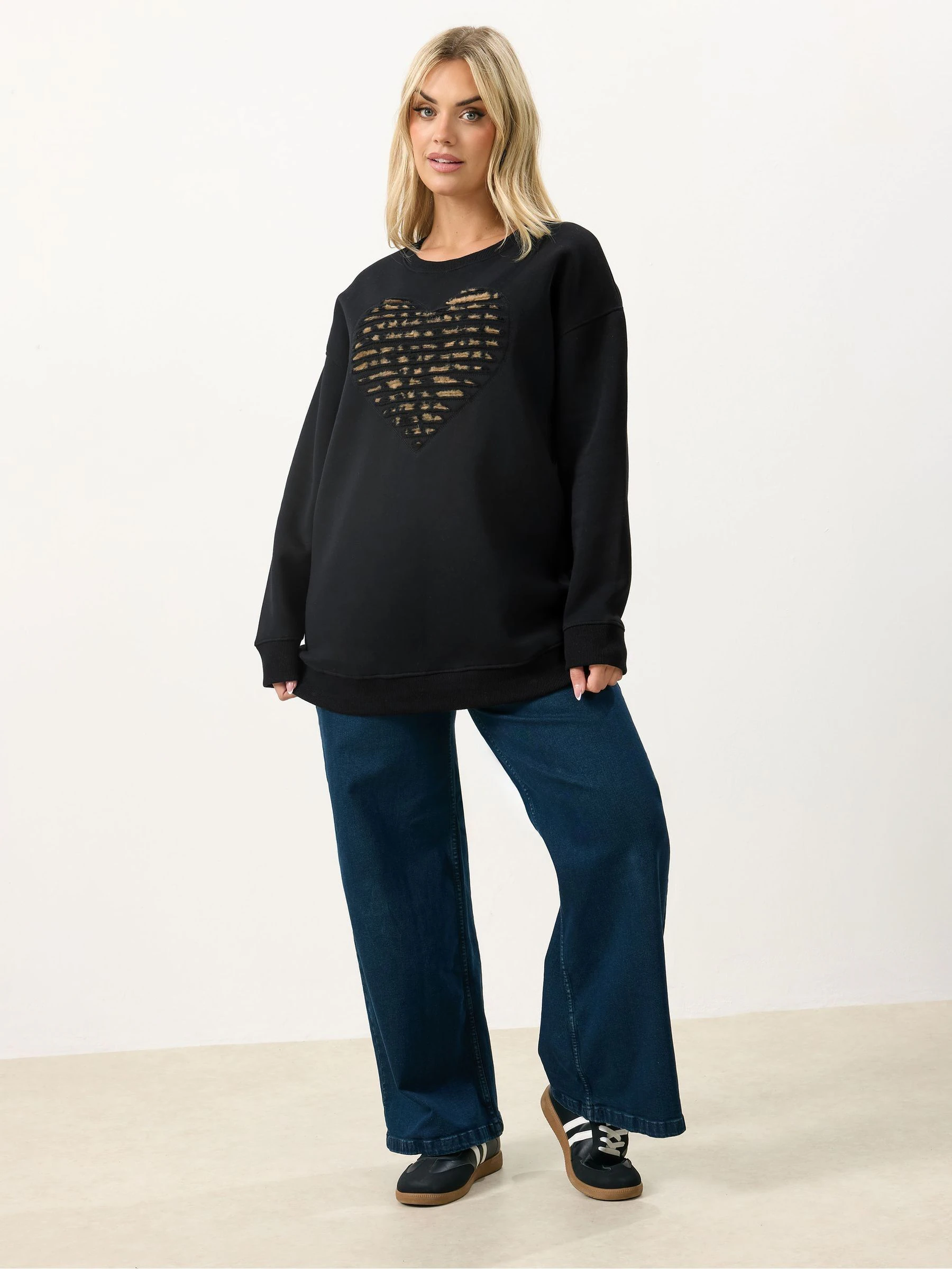 Yours Curve Black Leopard Heart Sweatshirt