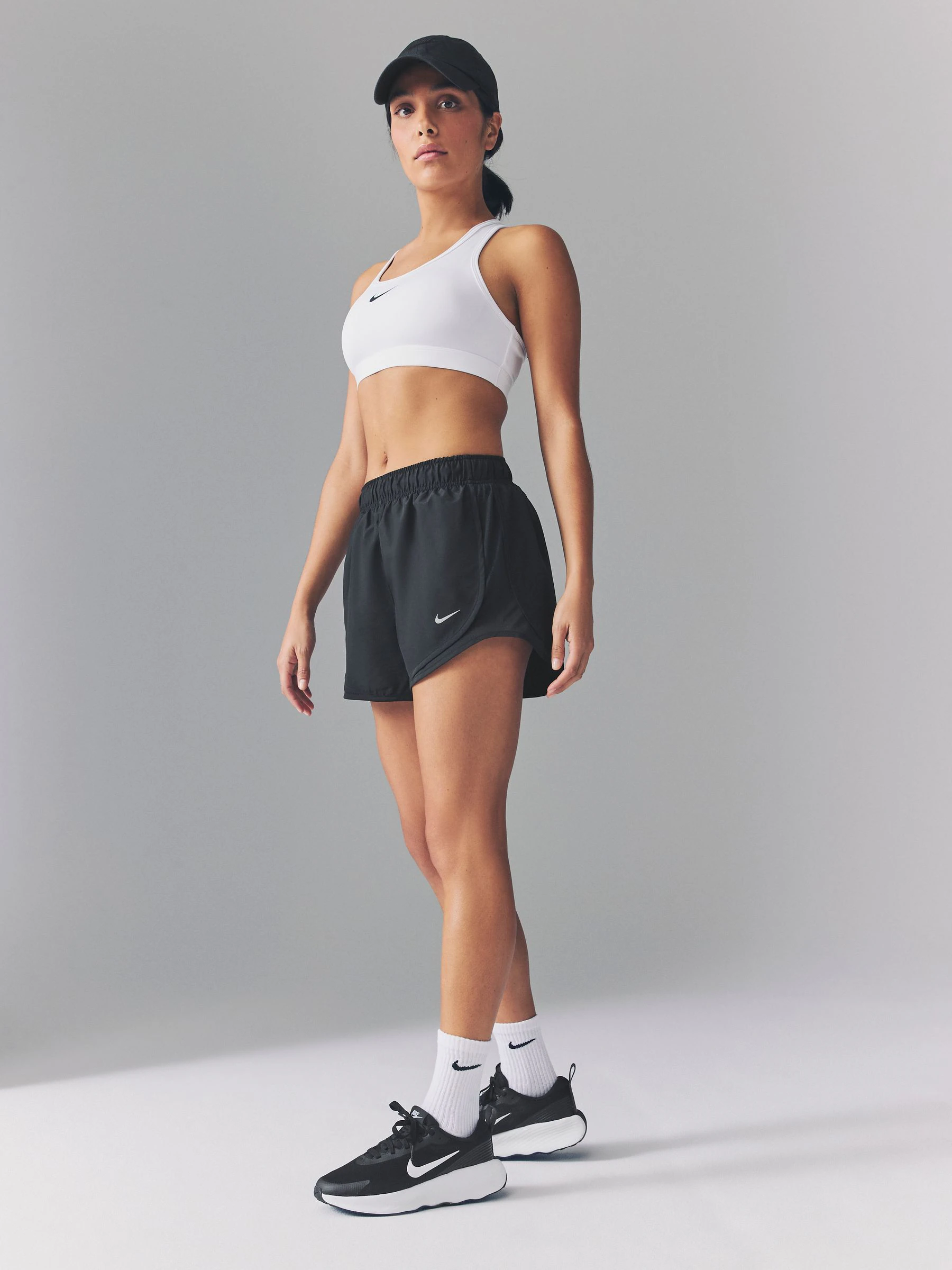 Nike Black Promina Walking Trainers