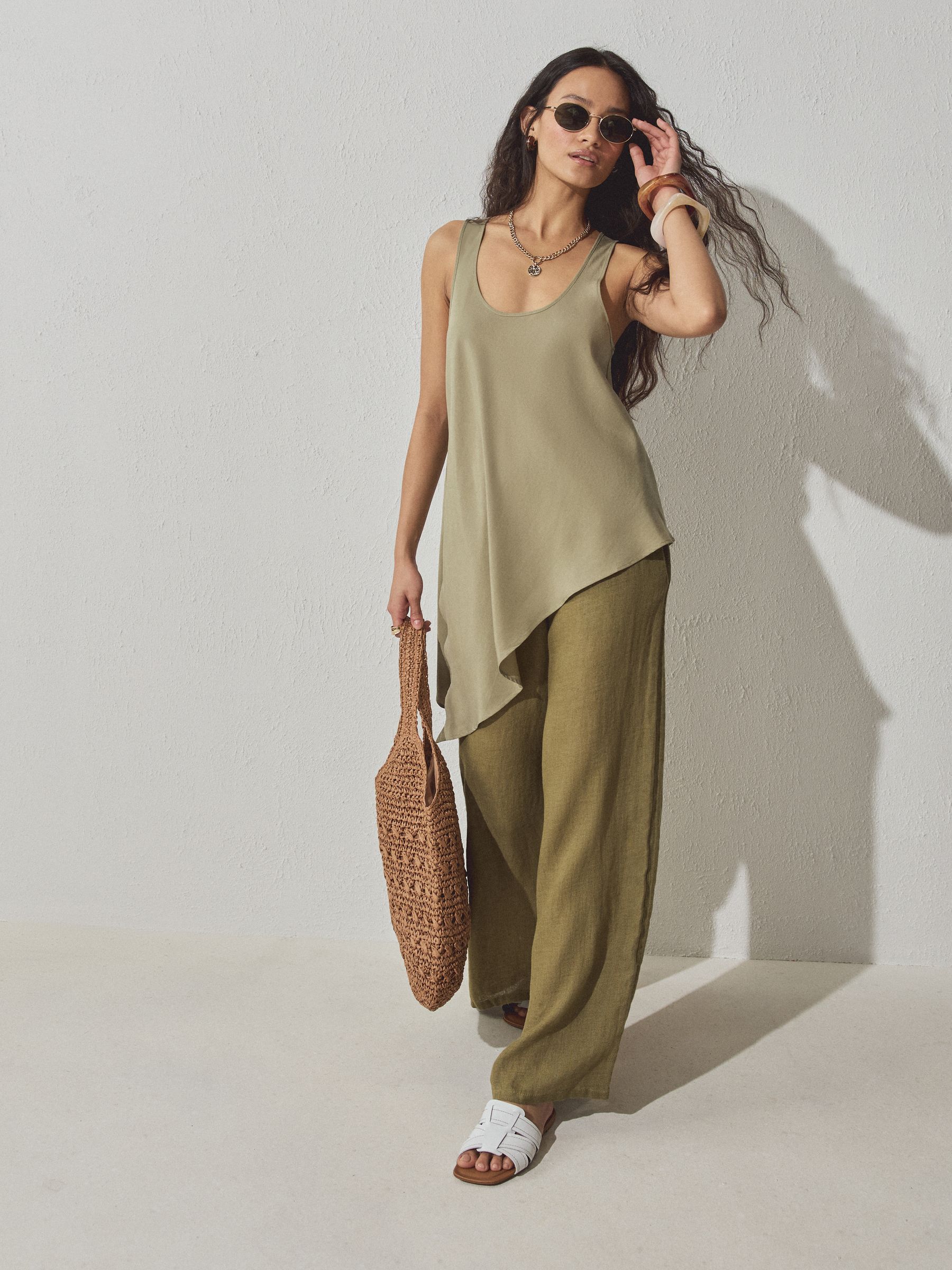 White Leather Standard/Wide Fit Forever Comfort® Stitched Mule Sandals