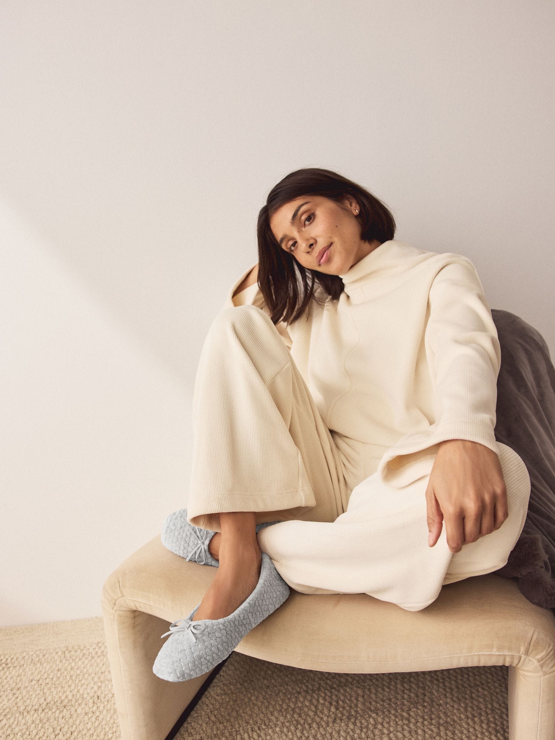 Grey Ballerina Heart Slippers