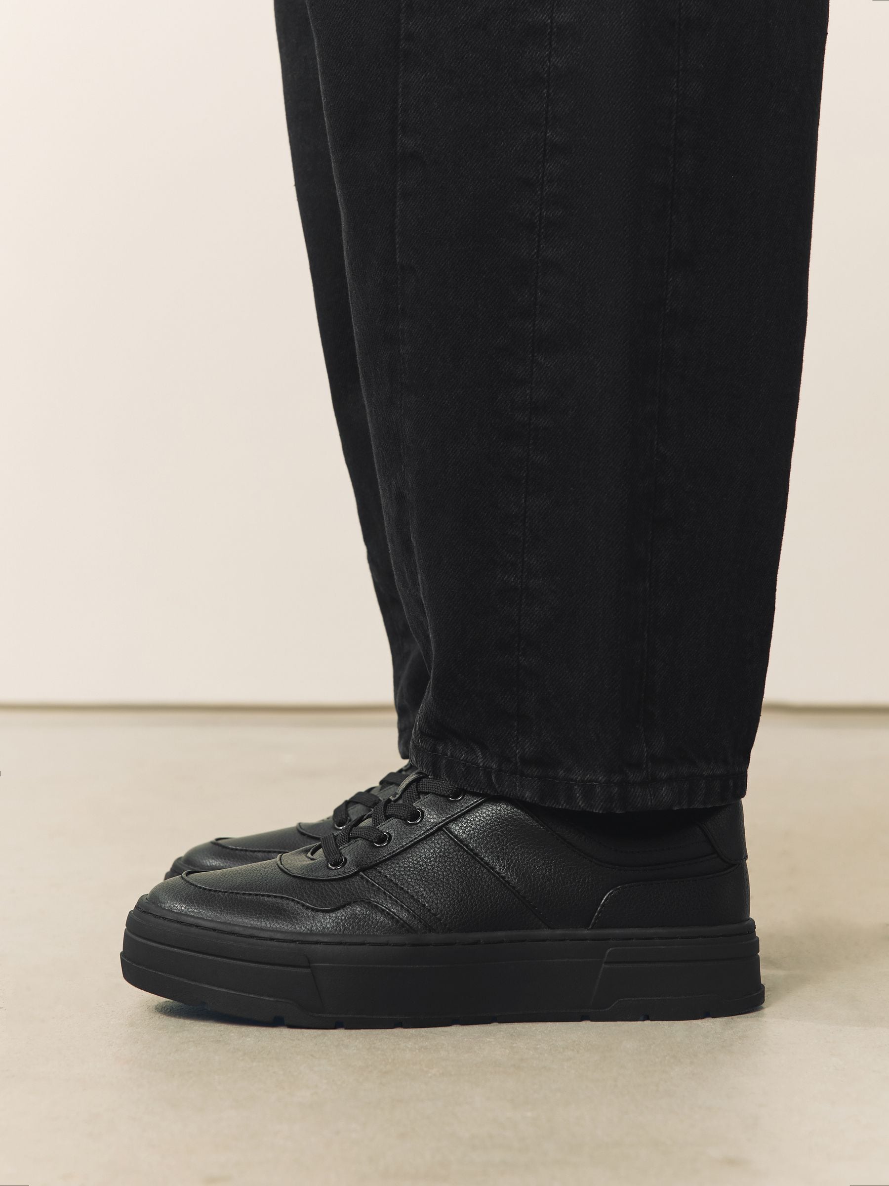 Black Cleat Chunky Lace Up Trainers