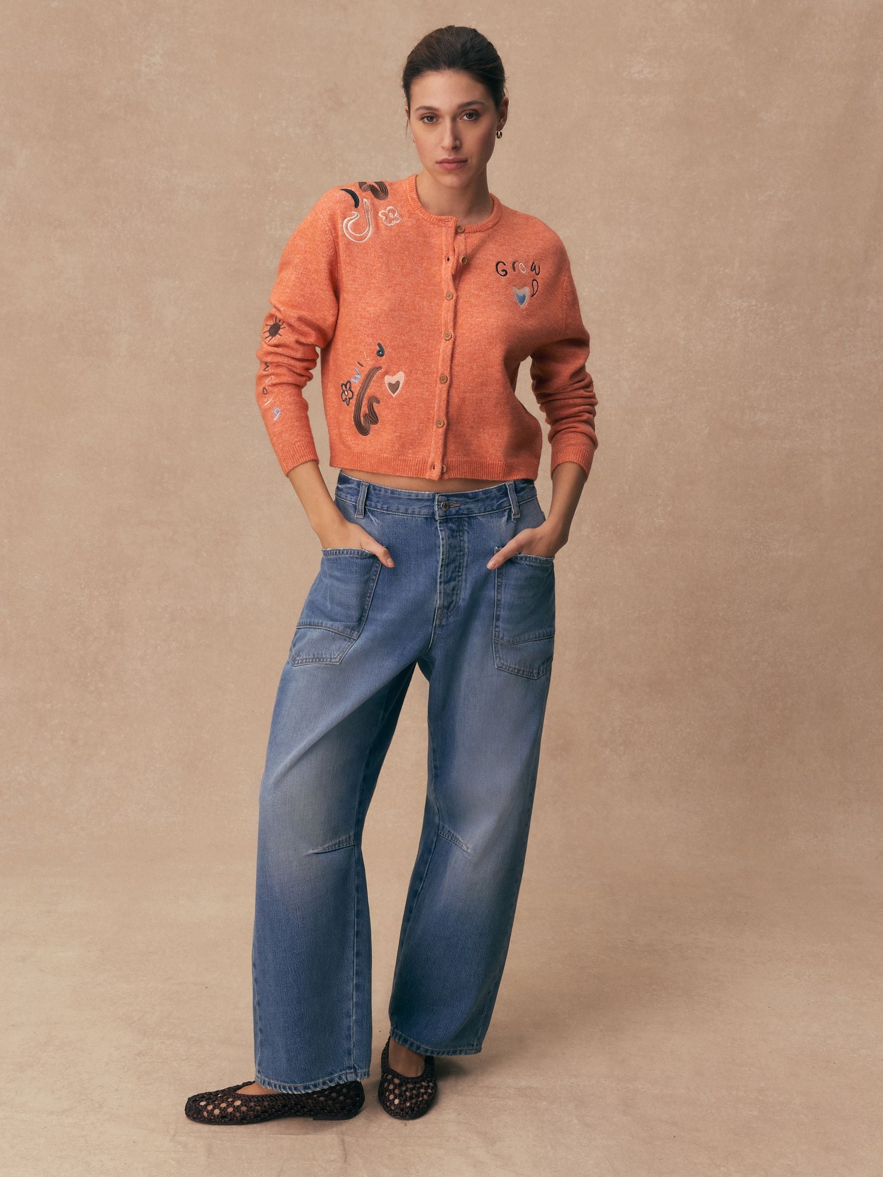 Orange Embroidery Crew Neck Knitted Cardigan With Wool