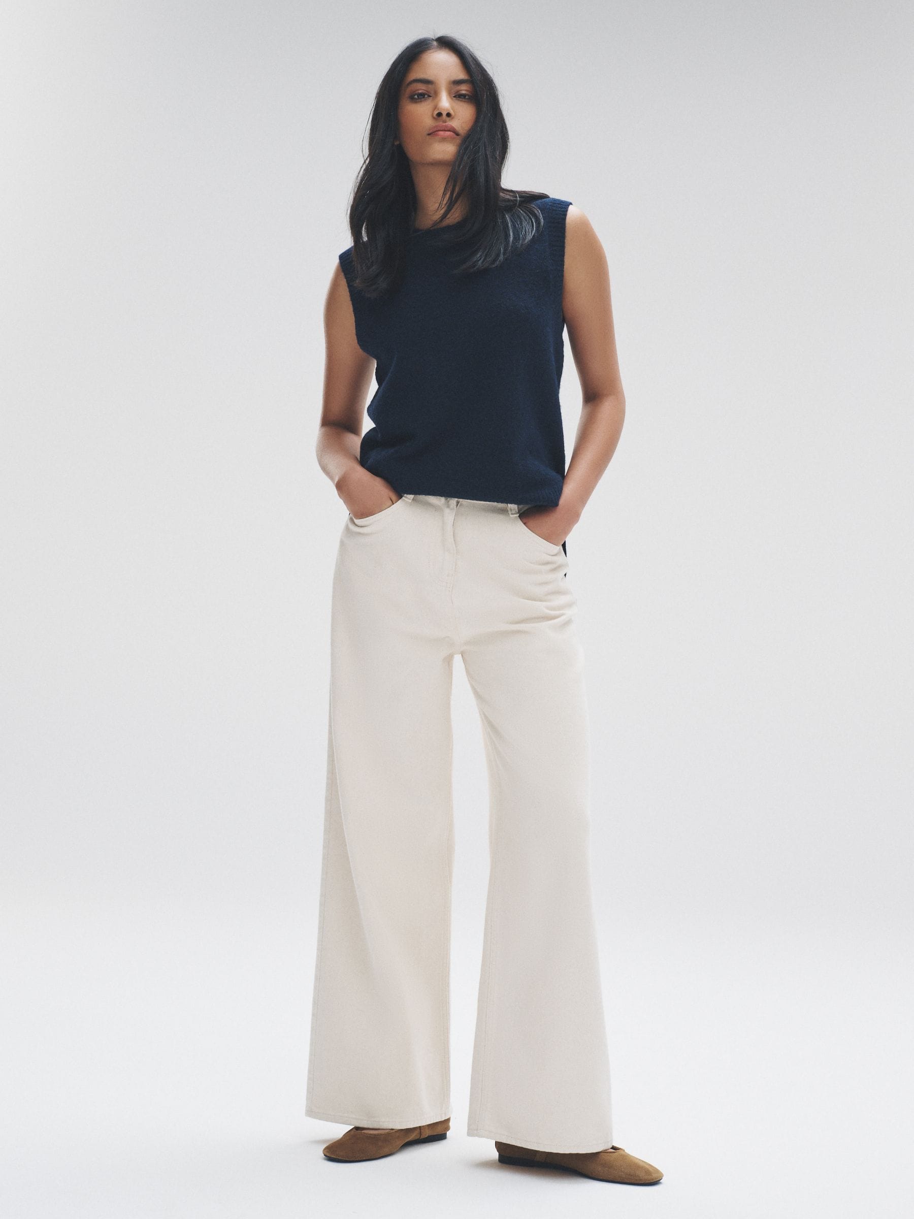 The Set 2 Pack Knitted Vest Tank Tops With Wool Chocolate Brown/Navy Blue