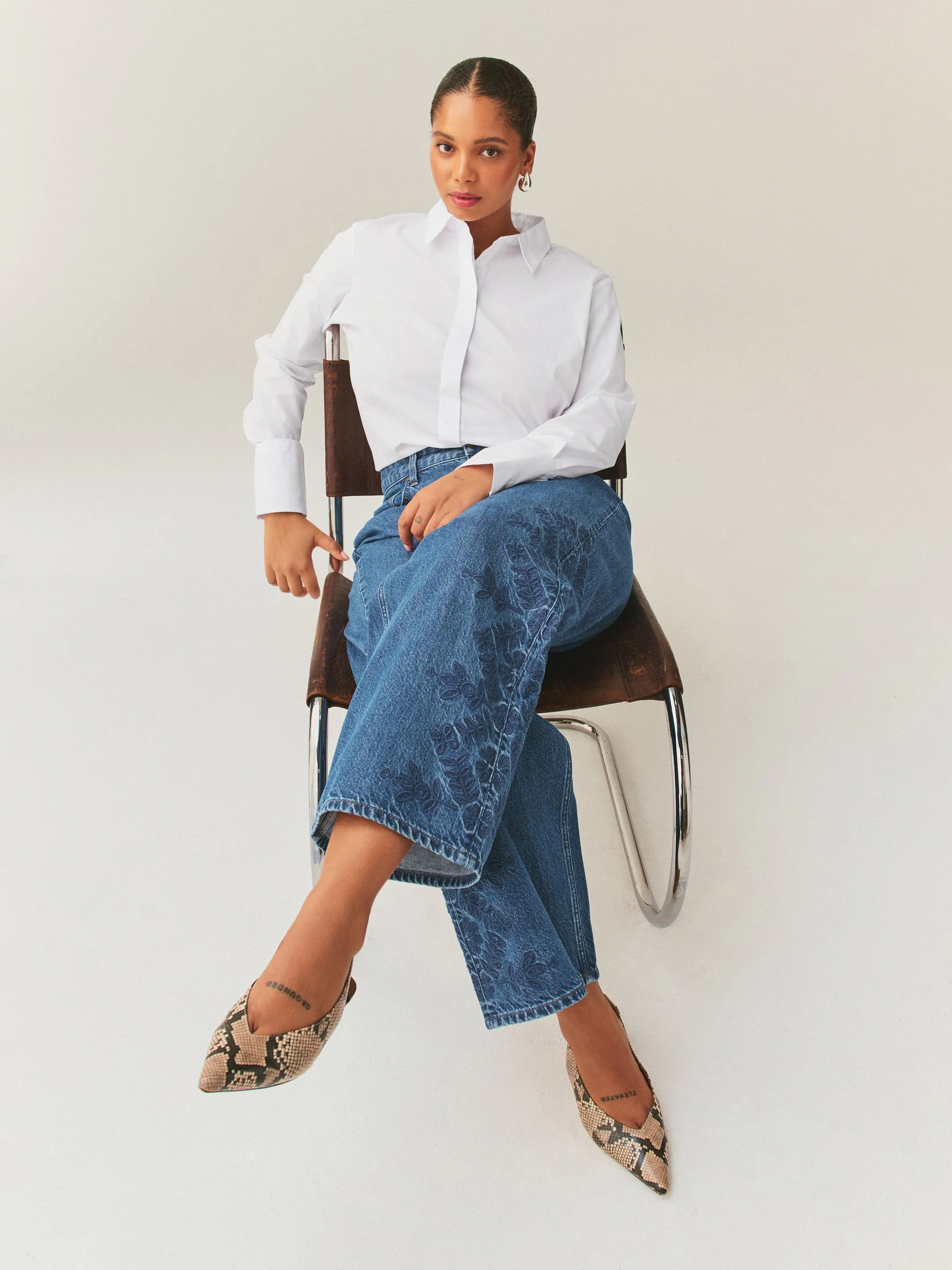 White Fuller Bust Fitted Stretch Essential Long Sleeve Shirt