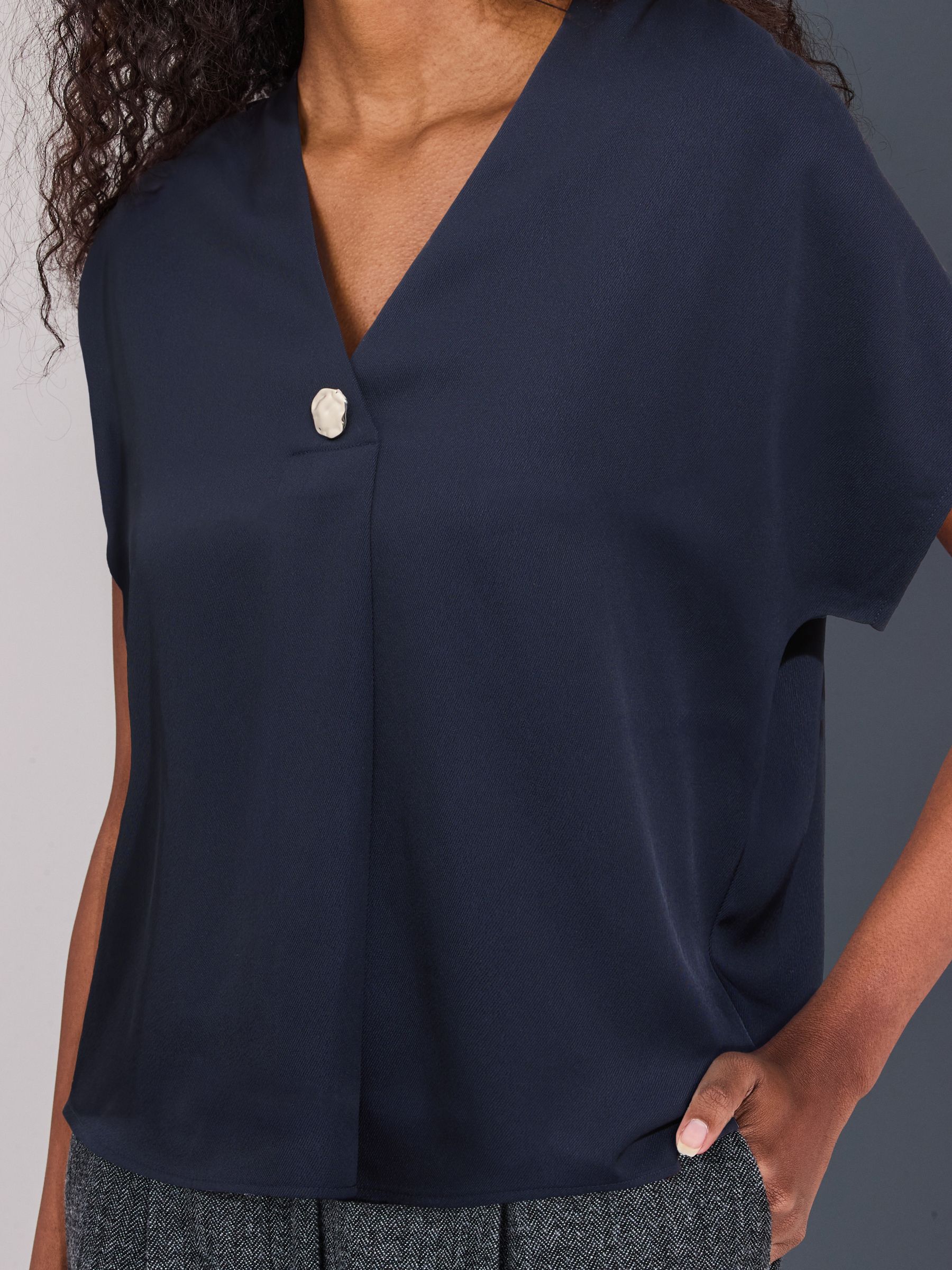 Navy Short Sleeve V-Neck Blouse