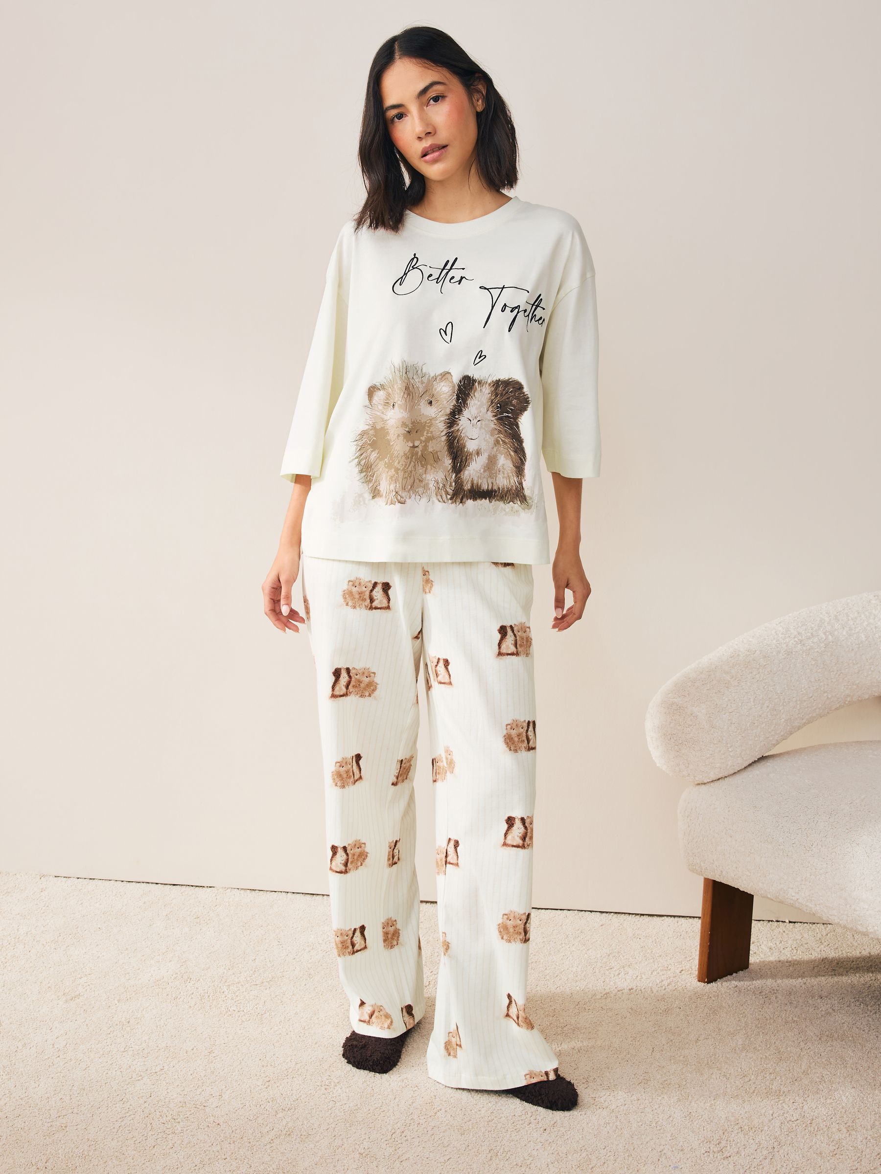 Cream Guinea Pig Jersey Short Sleeve Pyjamas