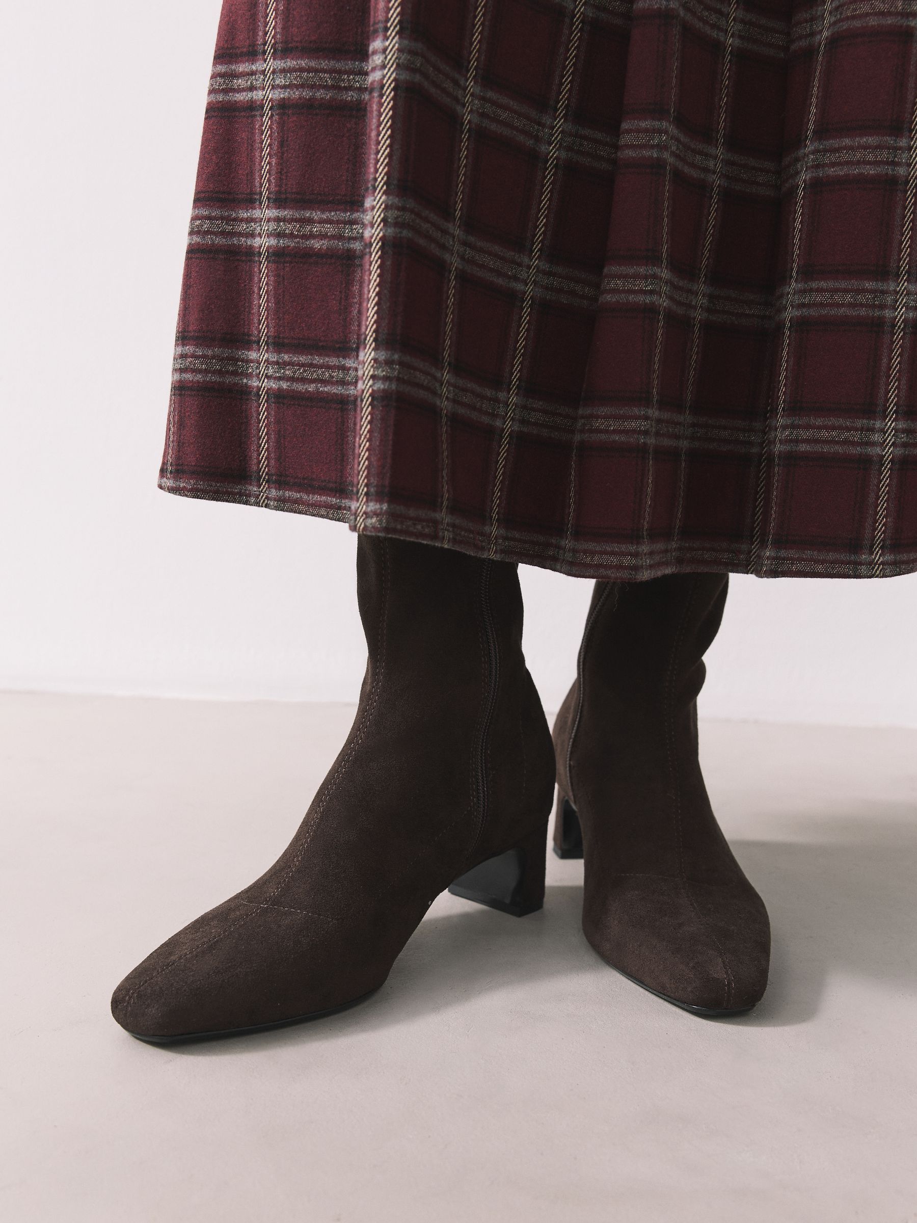 Chocolate Brown Standard/Wide Fit Chisel Toe Block Heel Sock Boots