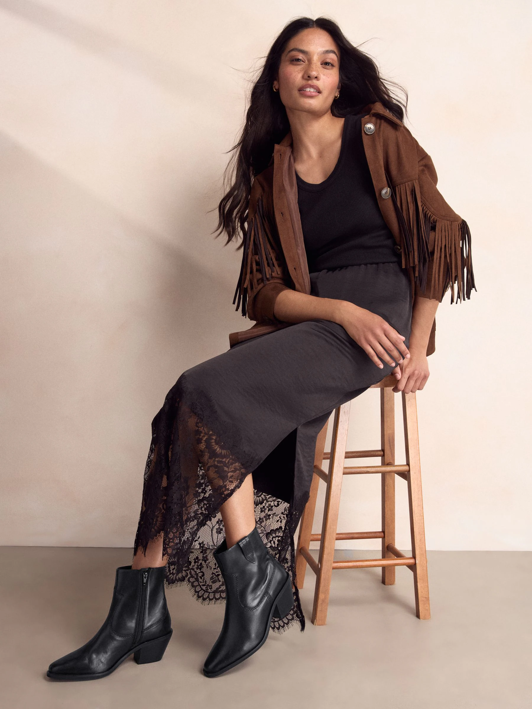 Black Leather Standard/Wide Fit Cowboy Block Heel Ankle Boots