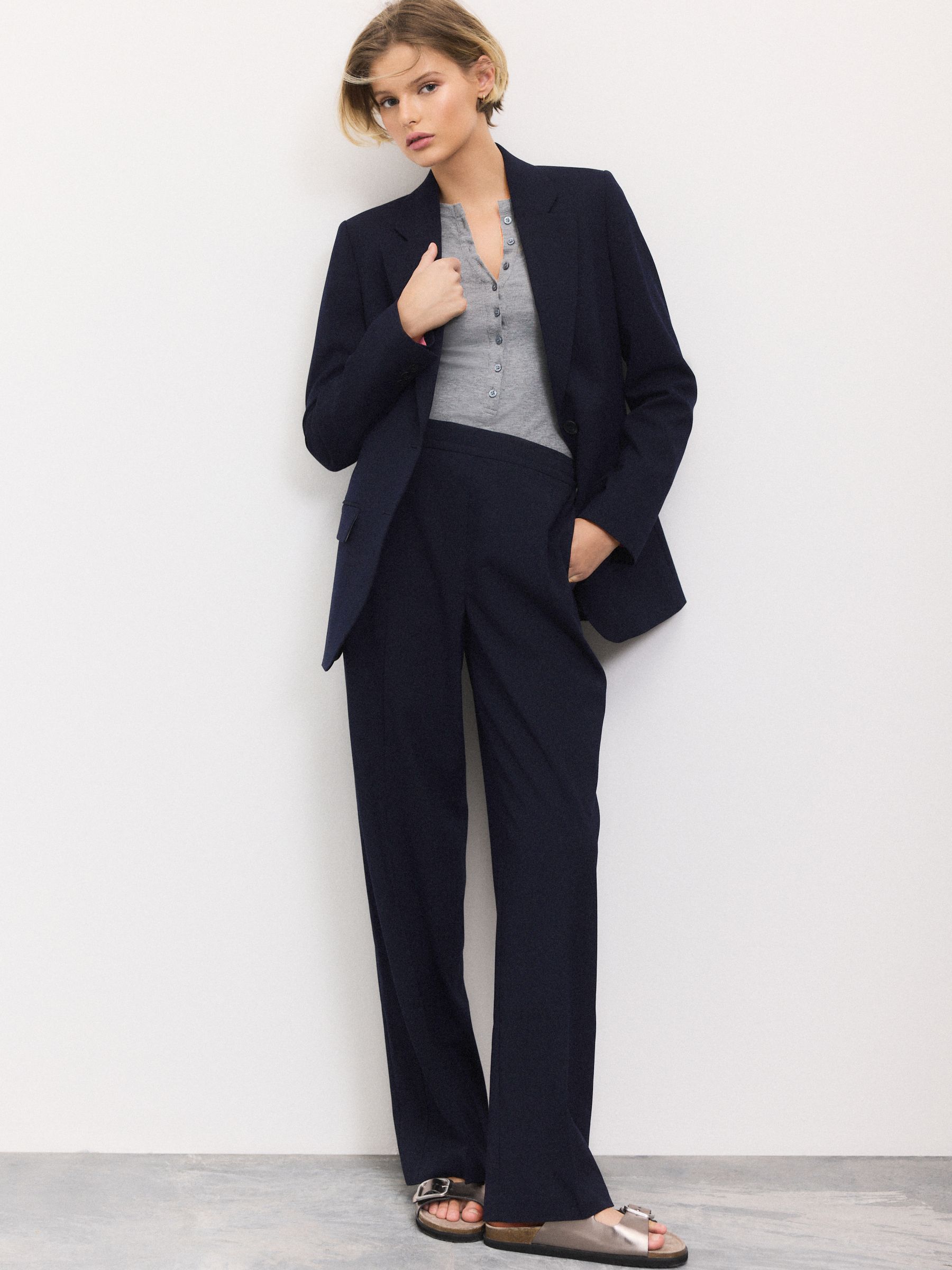 Navy Blue Tailored Single Breasted Blazer With Wool