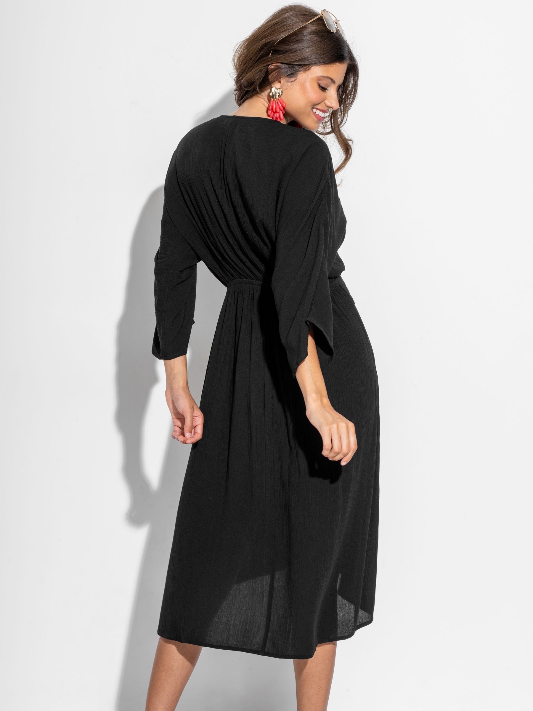 Pour Moi Black Crinkle O Ring Midi Beach Kaftan