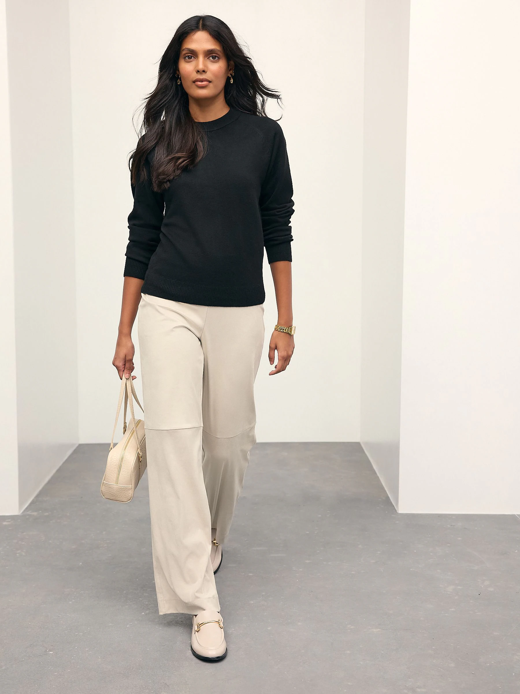 Black Supersoft Crew Neck Long Sleeve Jumper