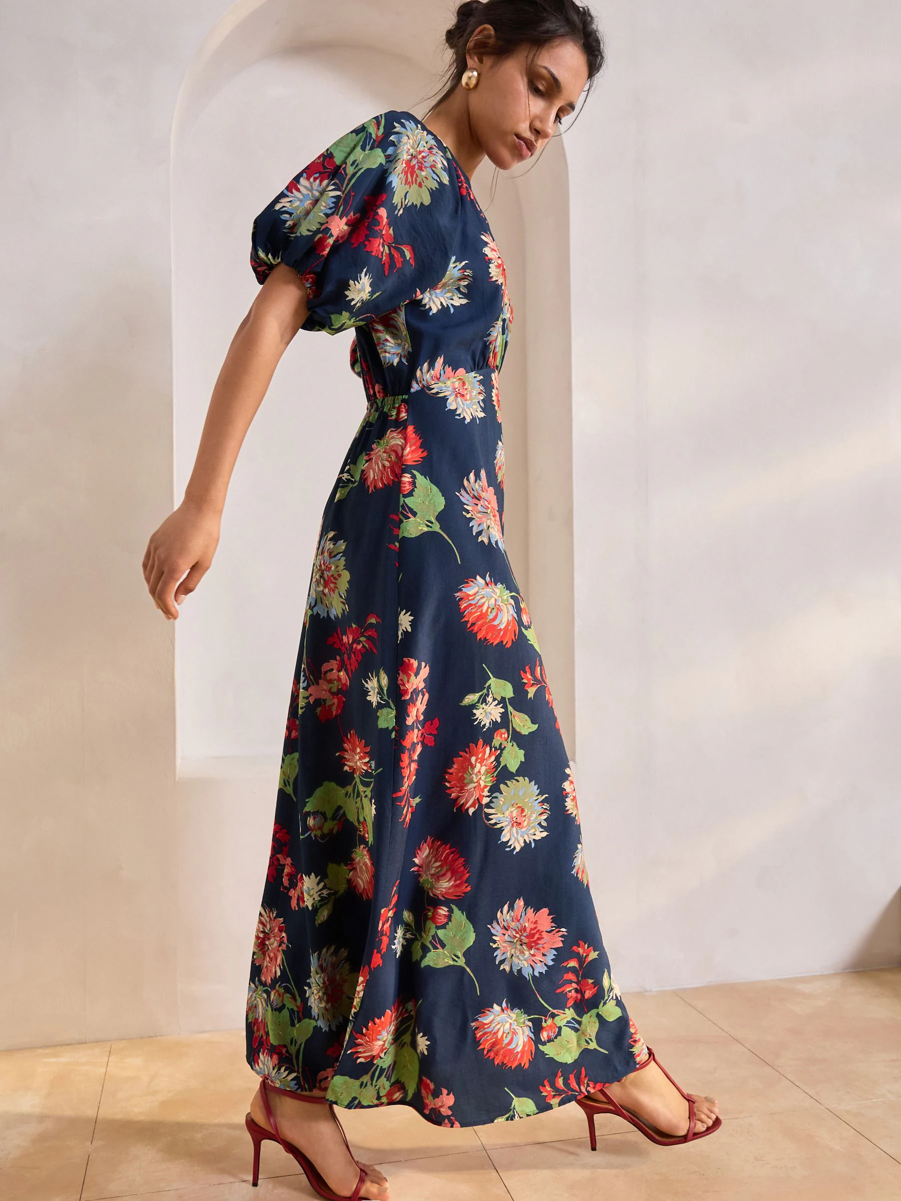 Navy Blue Floral Puff Sleeve Midi Dress