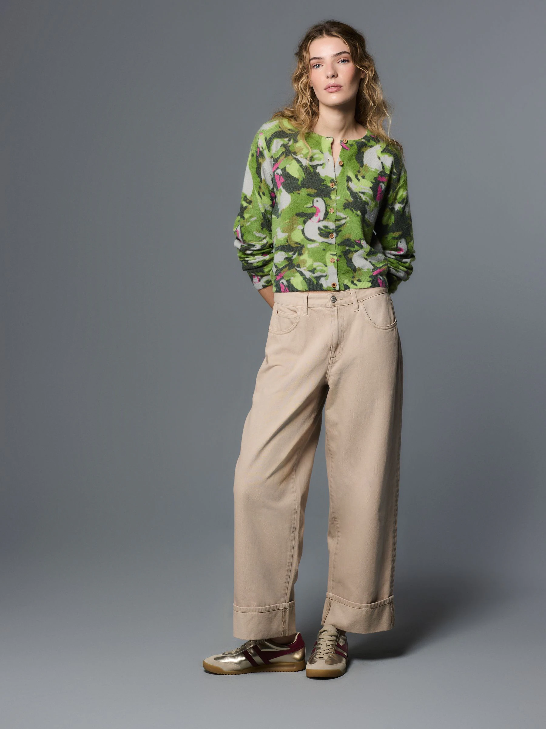 Green Duck Print Crew Neck Knitted Cardigan With Wool