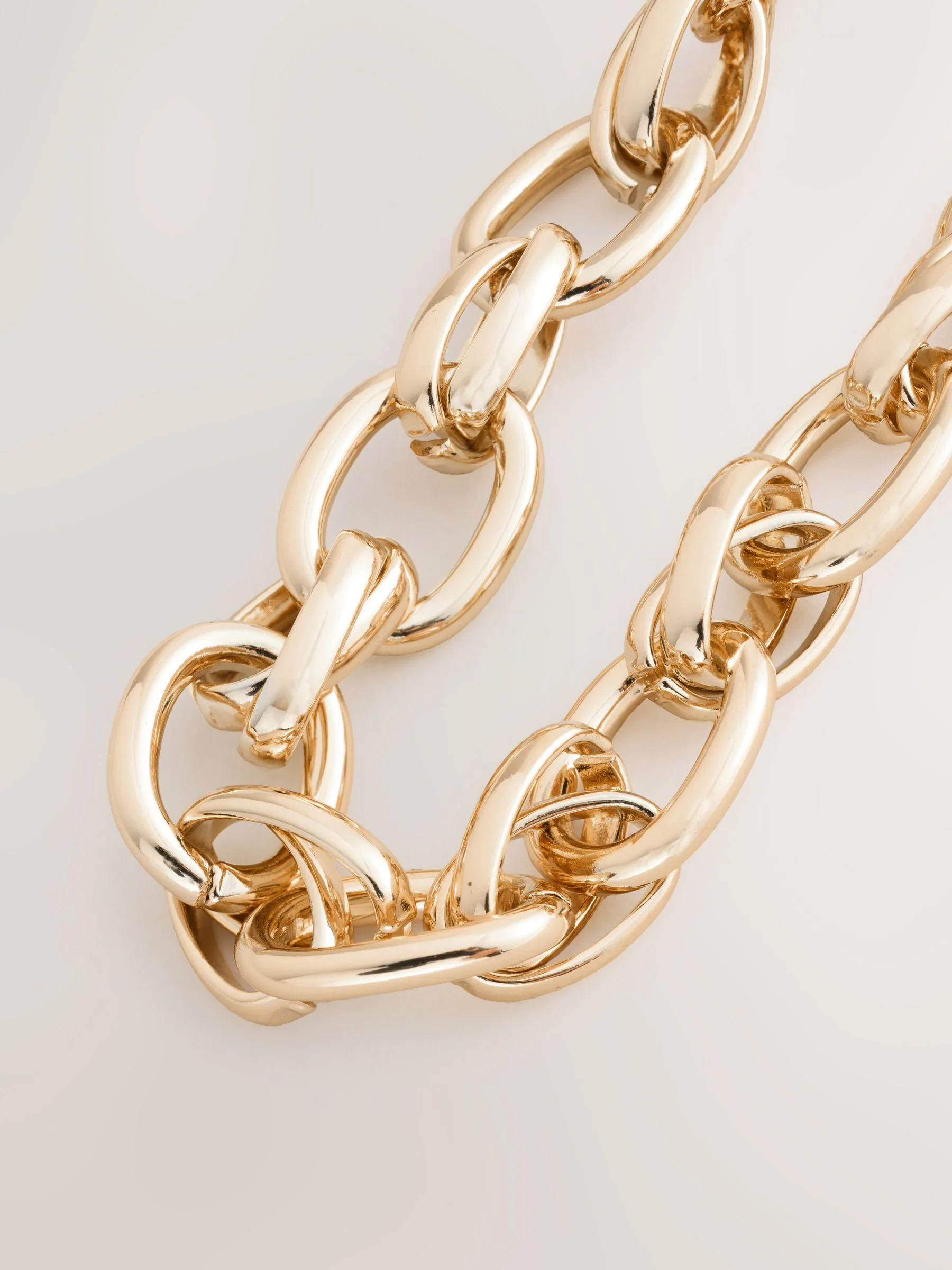 Gold Tone Double Link Chunky Chain Bracelet