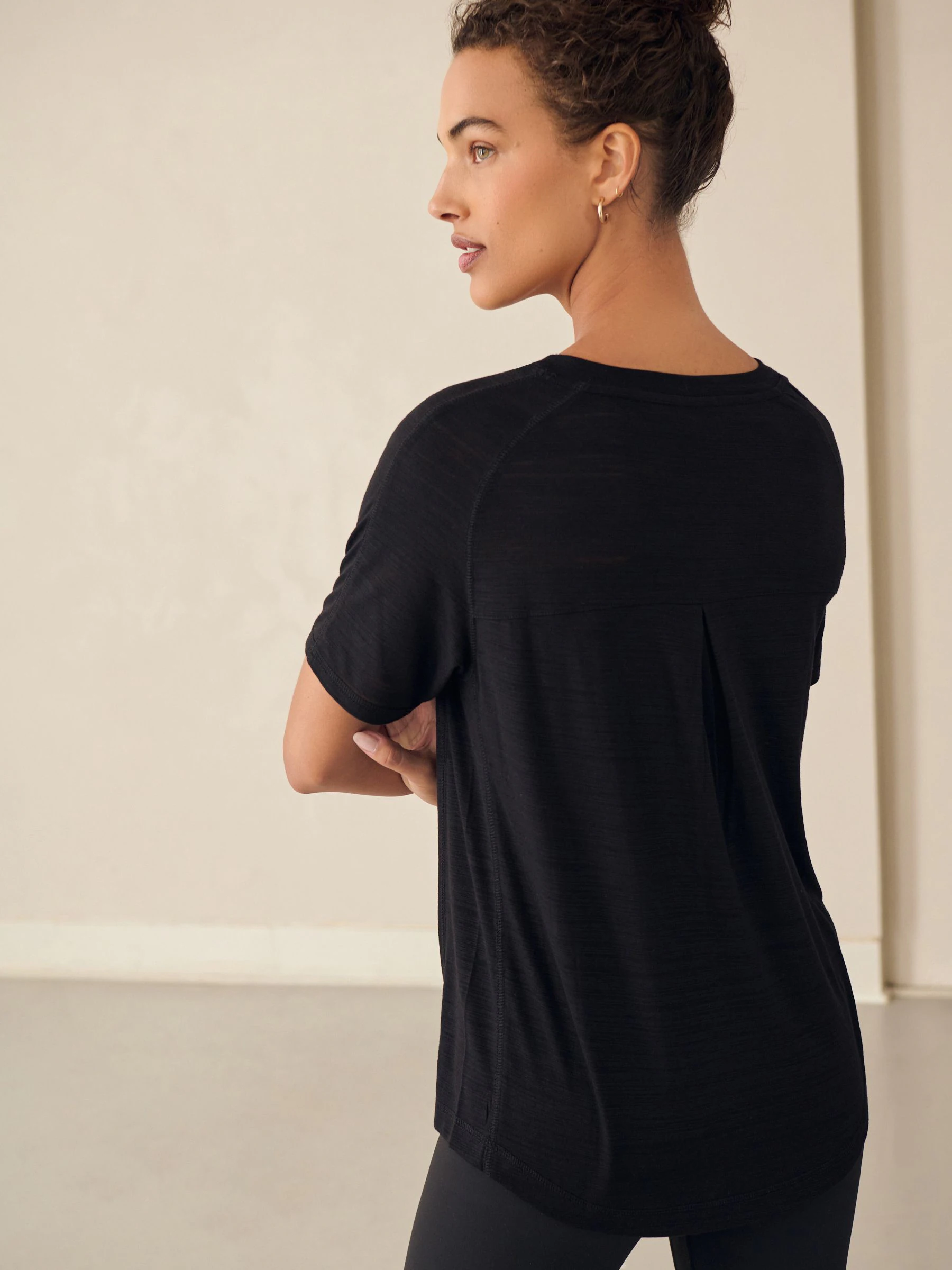 Black Active Crew Neck Lightweight Short Sleeve T-Shirt