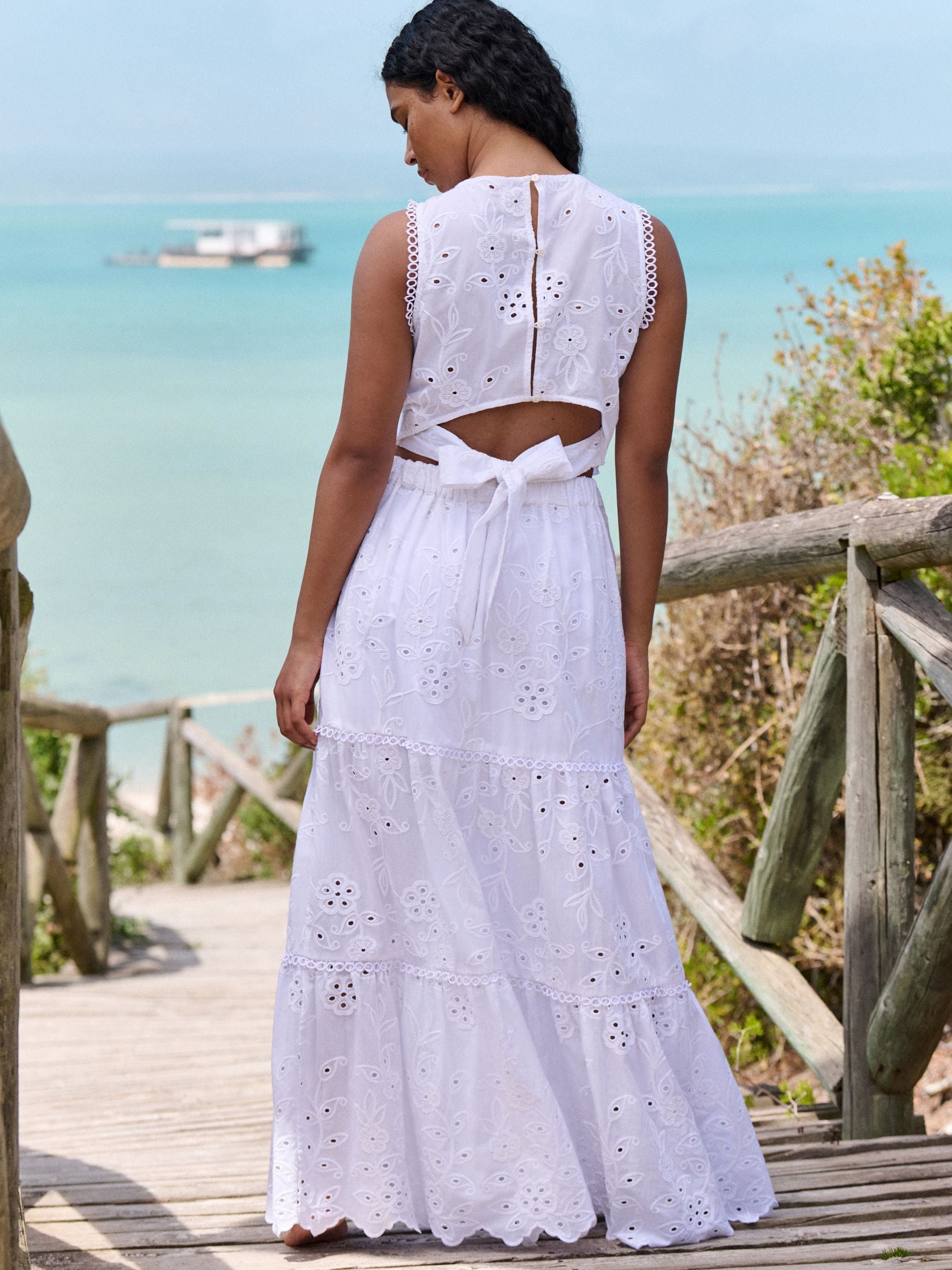 B by Ted Baker Broidery Beach White Skirt