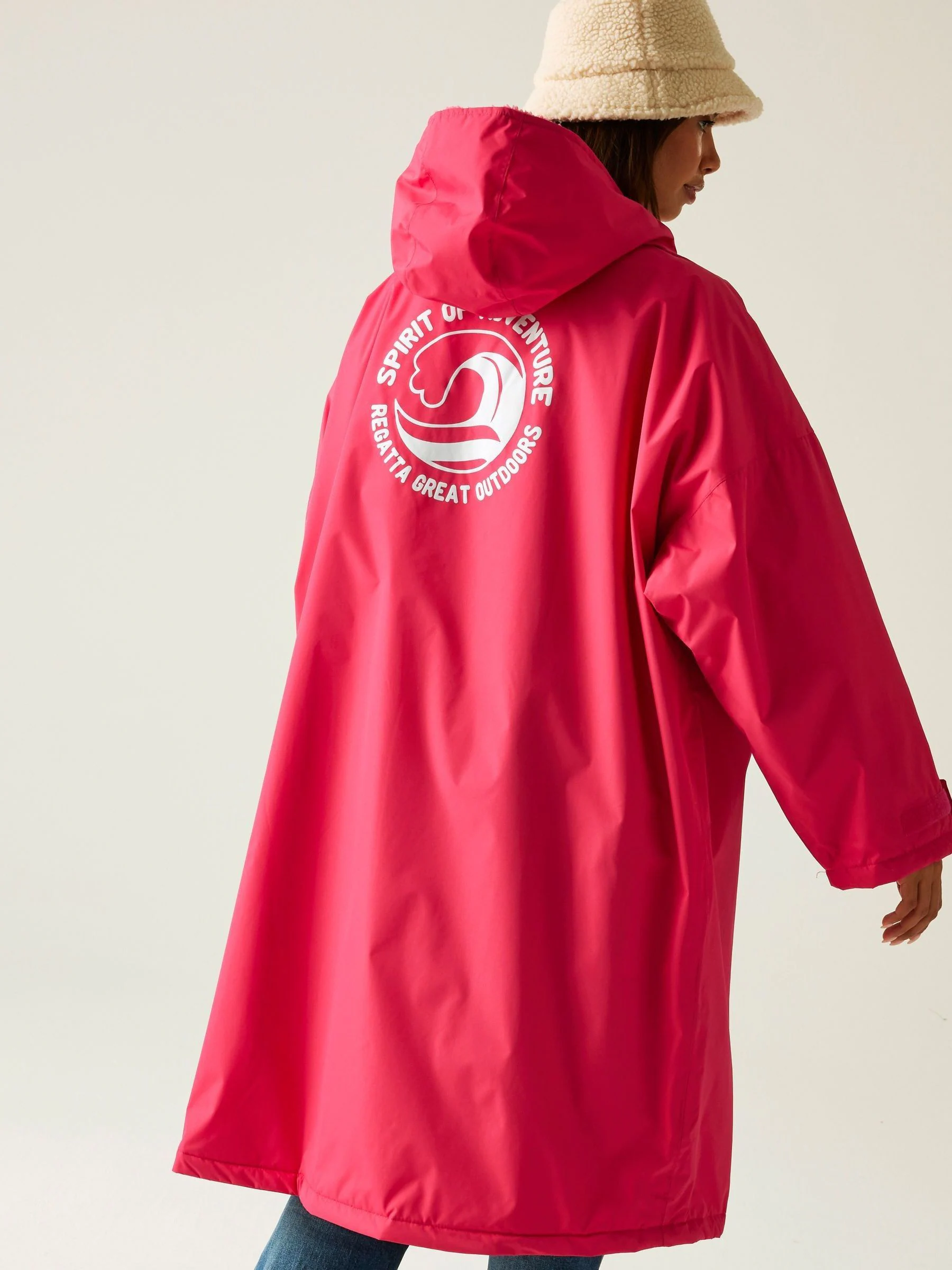 Regatta Pink Adult Waterproof Changing Robe