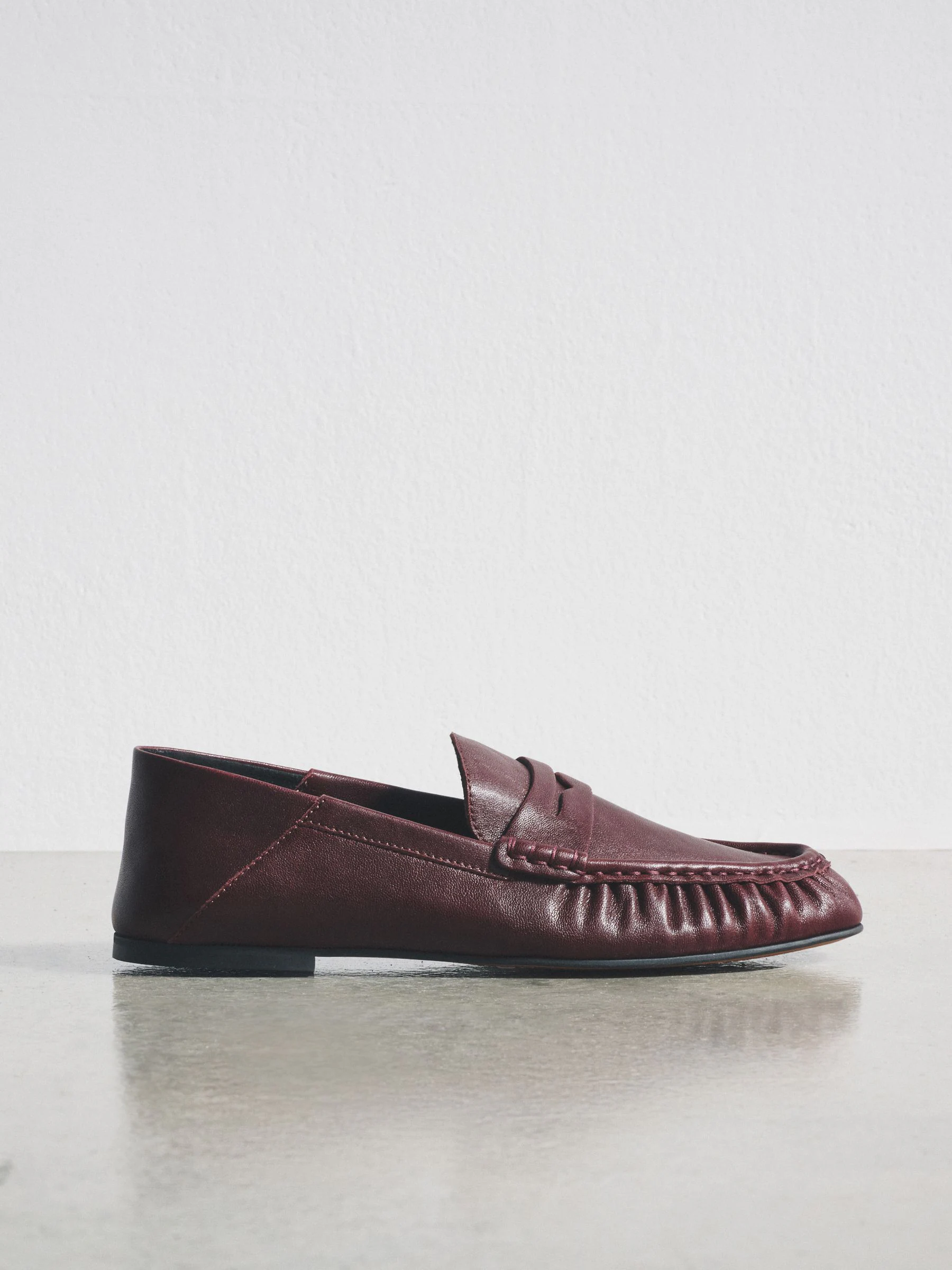 The Set Leather Suede Loafers Burgundy Red