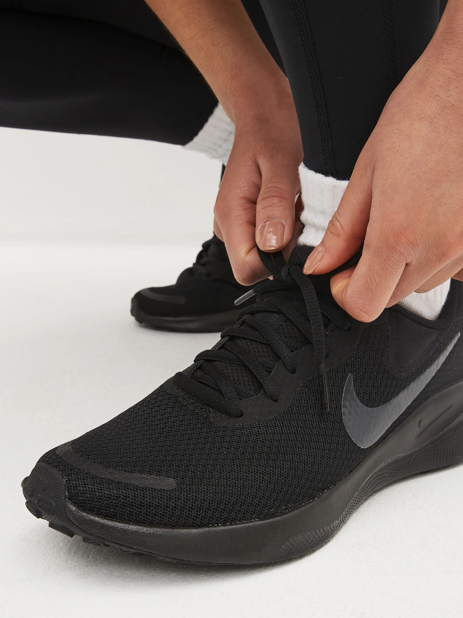 Nike Black Revolution 7 Road Running Trainers