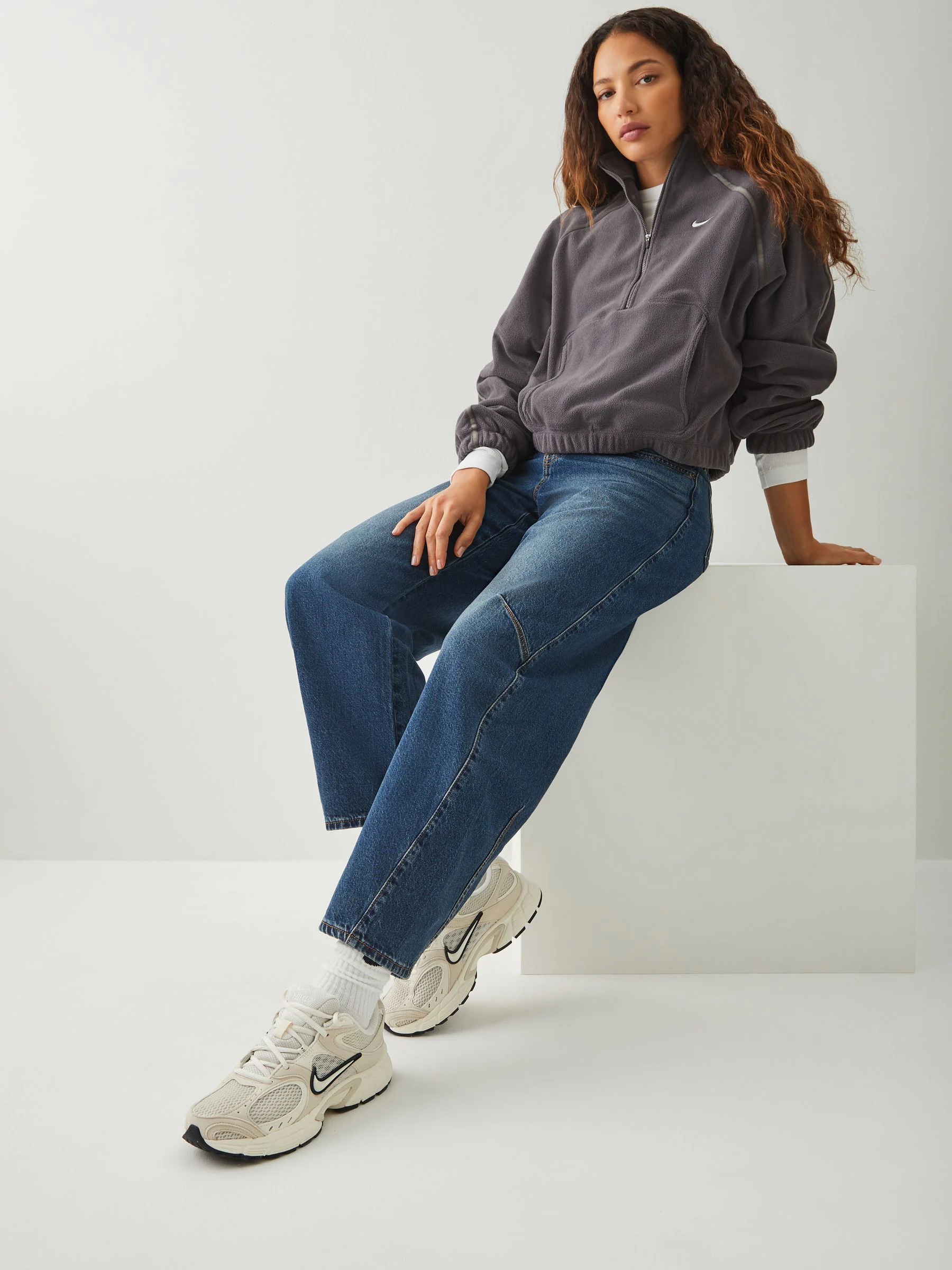 Nike Neutral Vomero V5 Runner Trainers