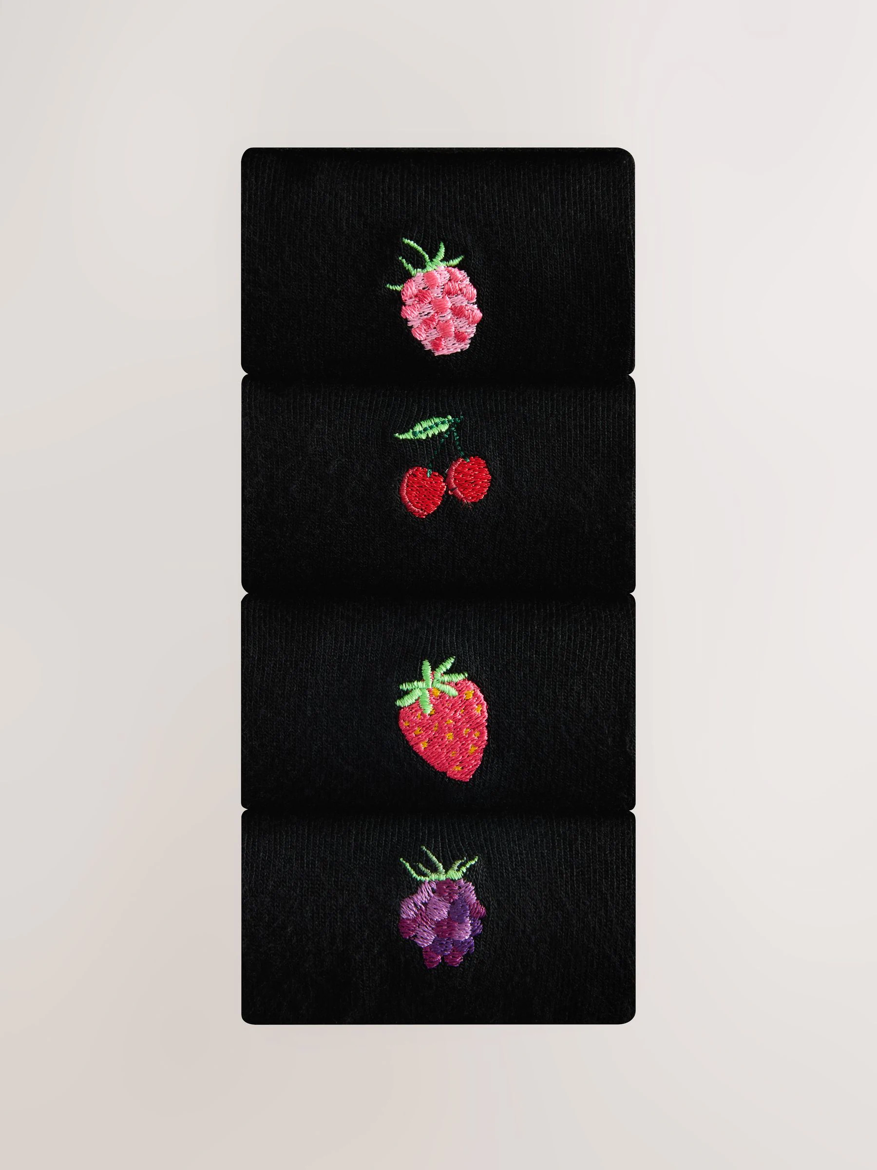 Berries Embroidered Motif Ankle Socks 4 Pack
